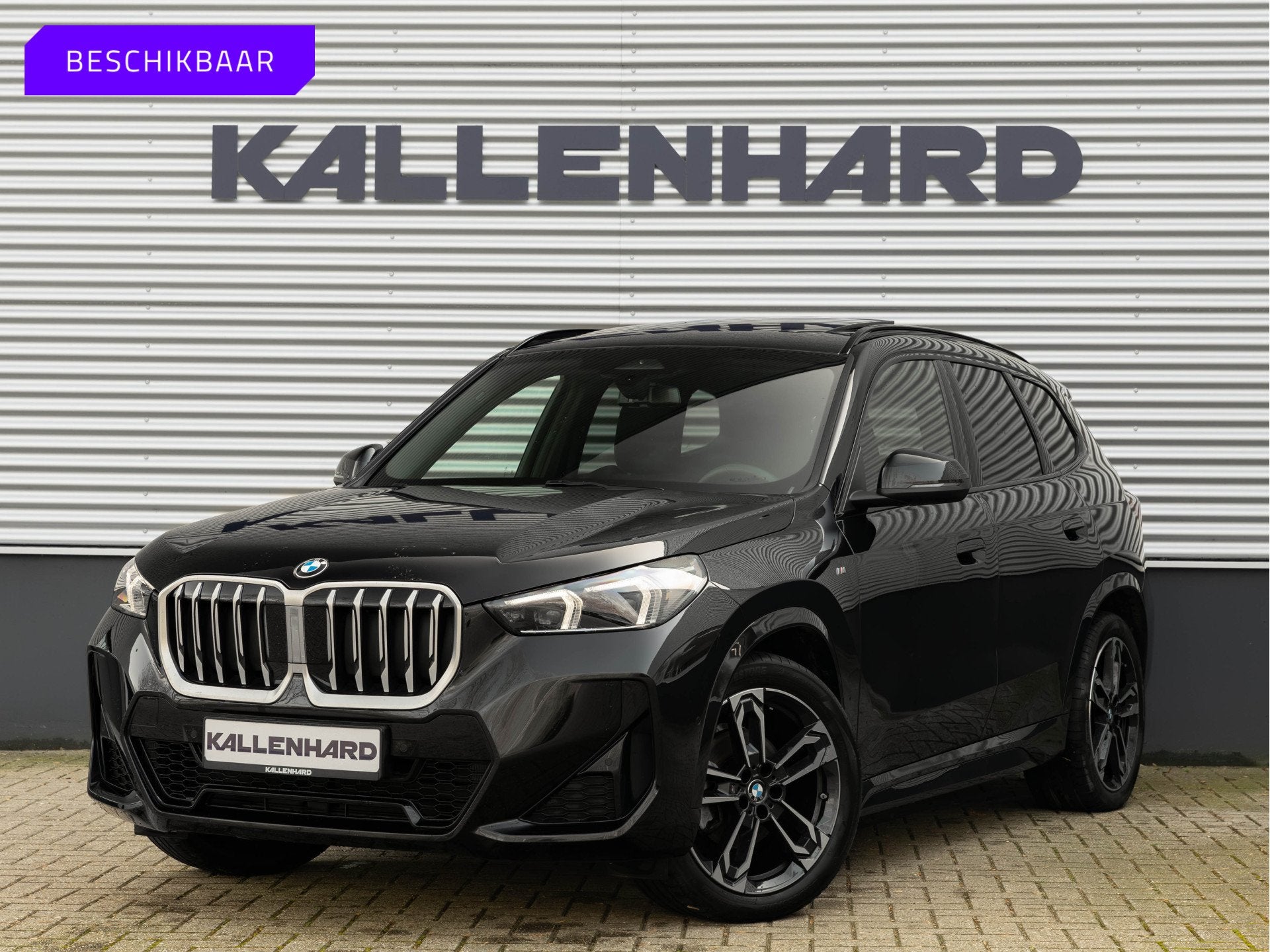 BMW X1 sDrive18i M-Sport - Pano - Trekhaak - Memoryzetel - H, Auto's, Dealer onderhouden, 136 pk, Gebruikt, 24 maanden