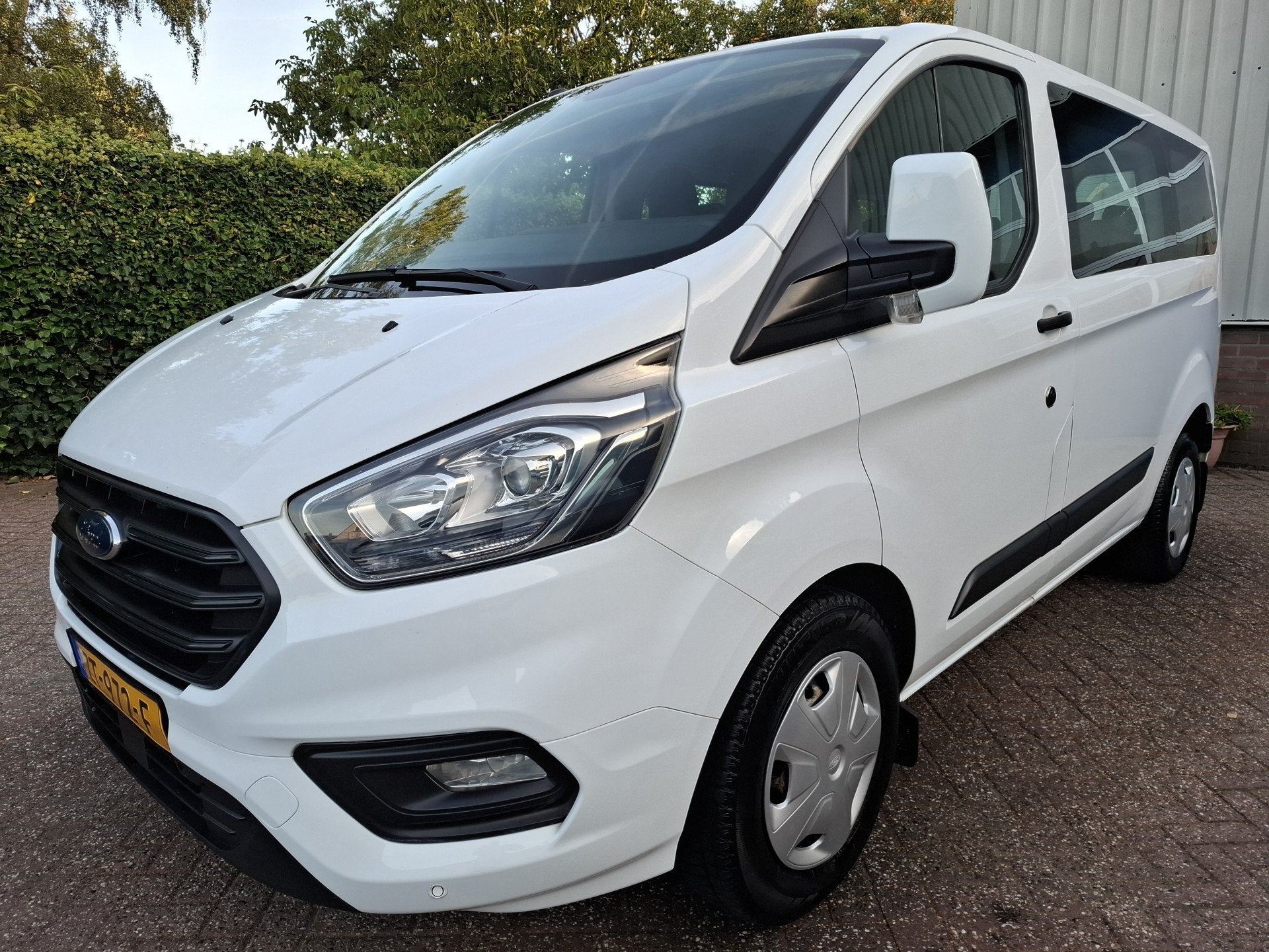 Ford Transit Custom 320 2.0 TDCI 19975.- INCL BTW 9-PERSOONS, Voorwielaandrijving, Stof, Gebruikt, Euro 6