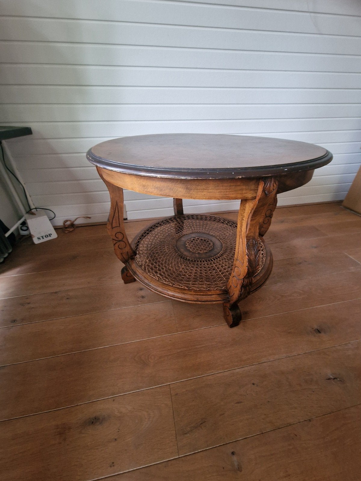 * Antieke charmante  salontafel *, Ophalen