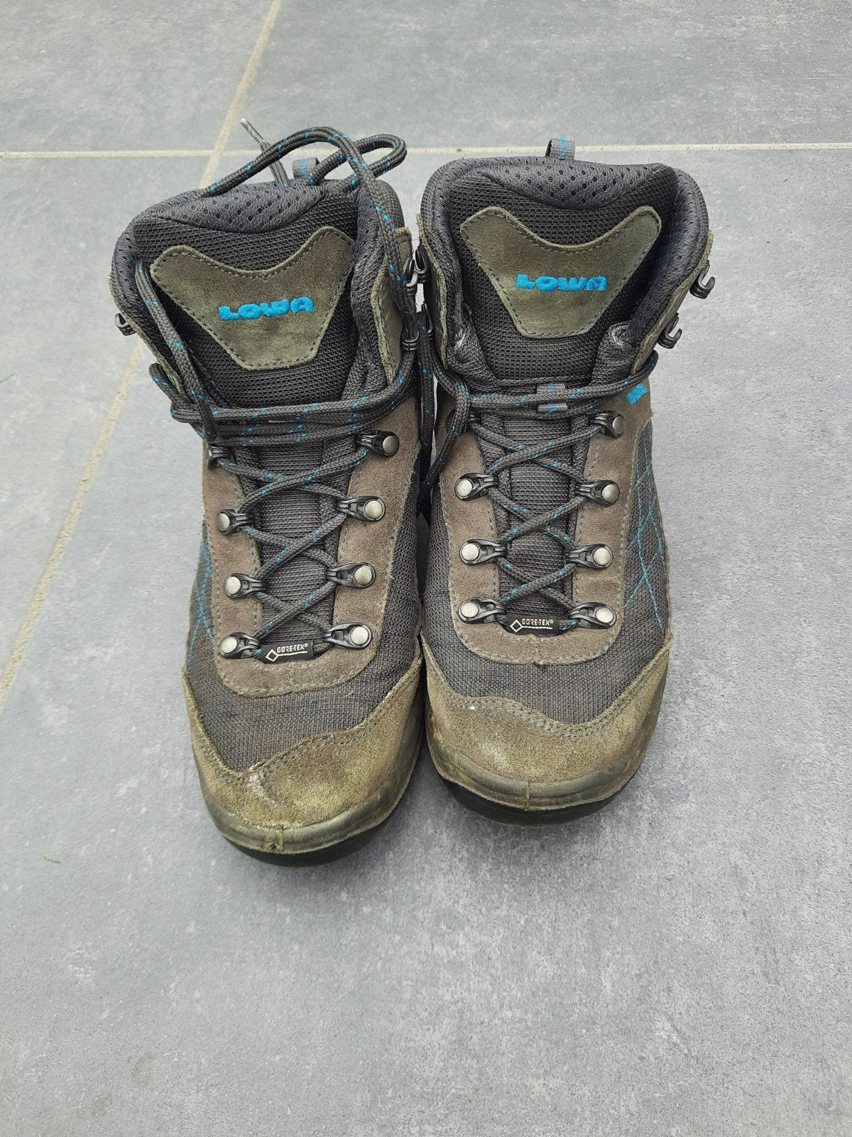 Lowa gore-tex maat 39,5, Ophalen of Verzenden, Zo goed als nieuw, Schoenen