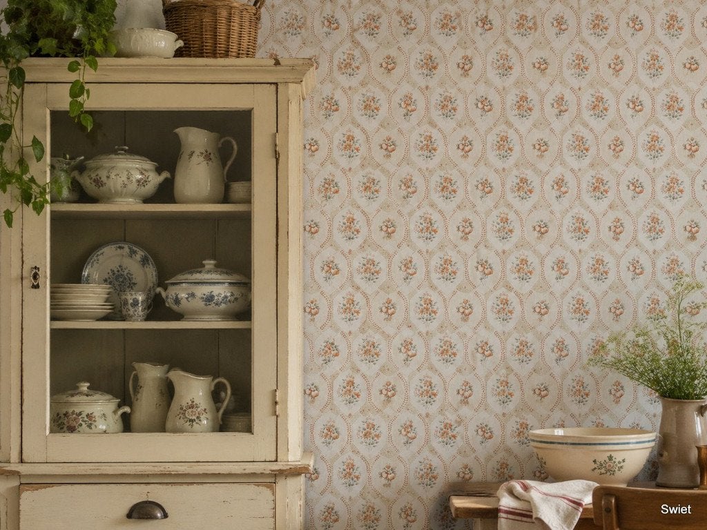 13945 retro behang bloemen fruit mand molen jaren 50 swiet, Ophalen of Verzenden, Beige