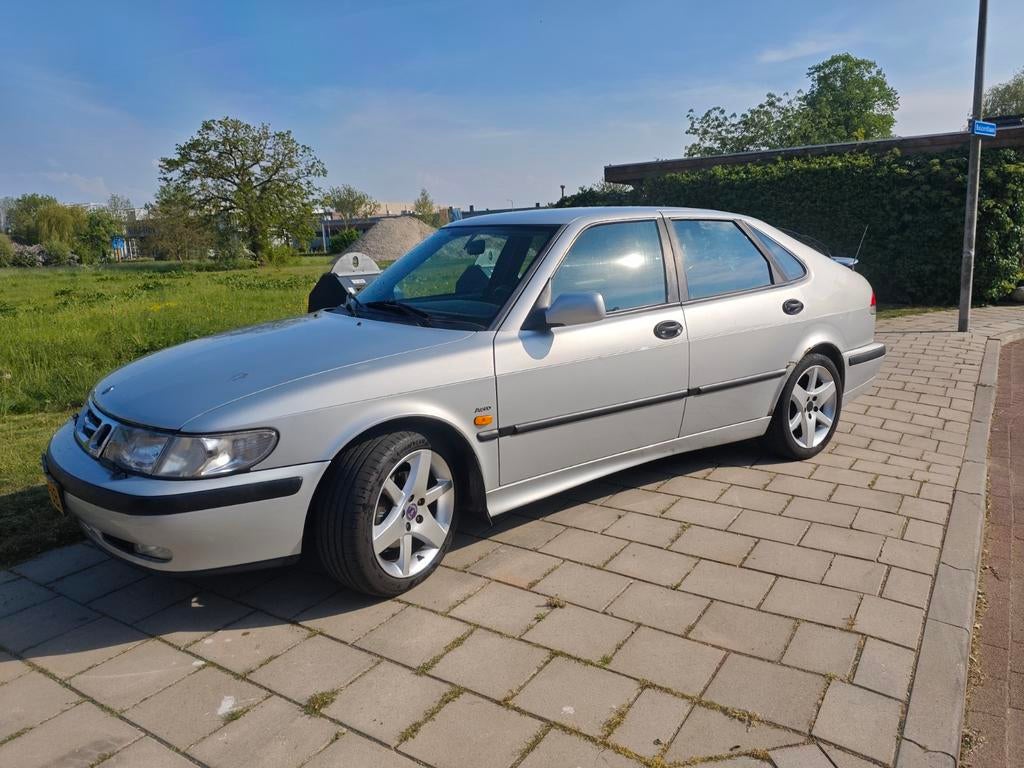 Saab 9-3 2.0 Aero 2000 Grijs, Voorwielaandrijving, 4 cilinders, Handgeschakeld, Particulier