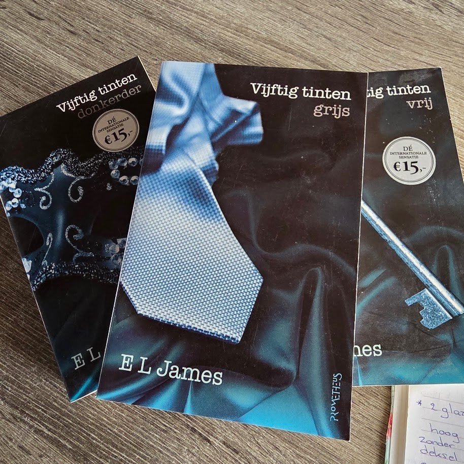 Vijftig tinten trilogie - E.L. James (3 boeken), Gelezen, E.L. James, Ophalen of Verzenden, Nederland