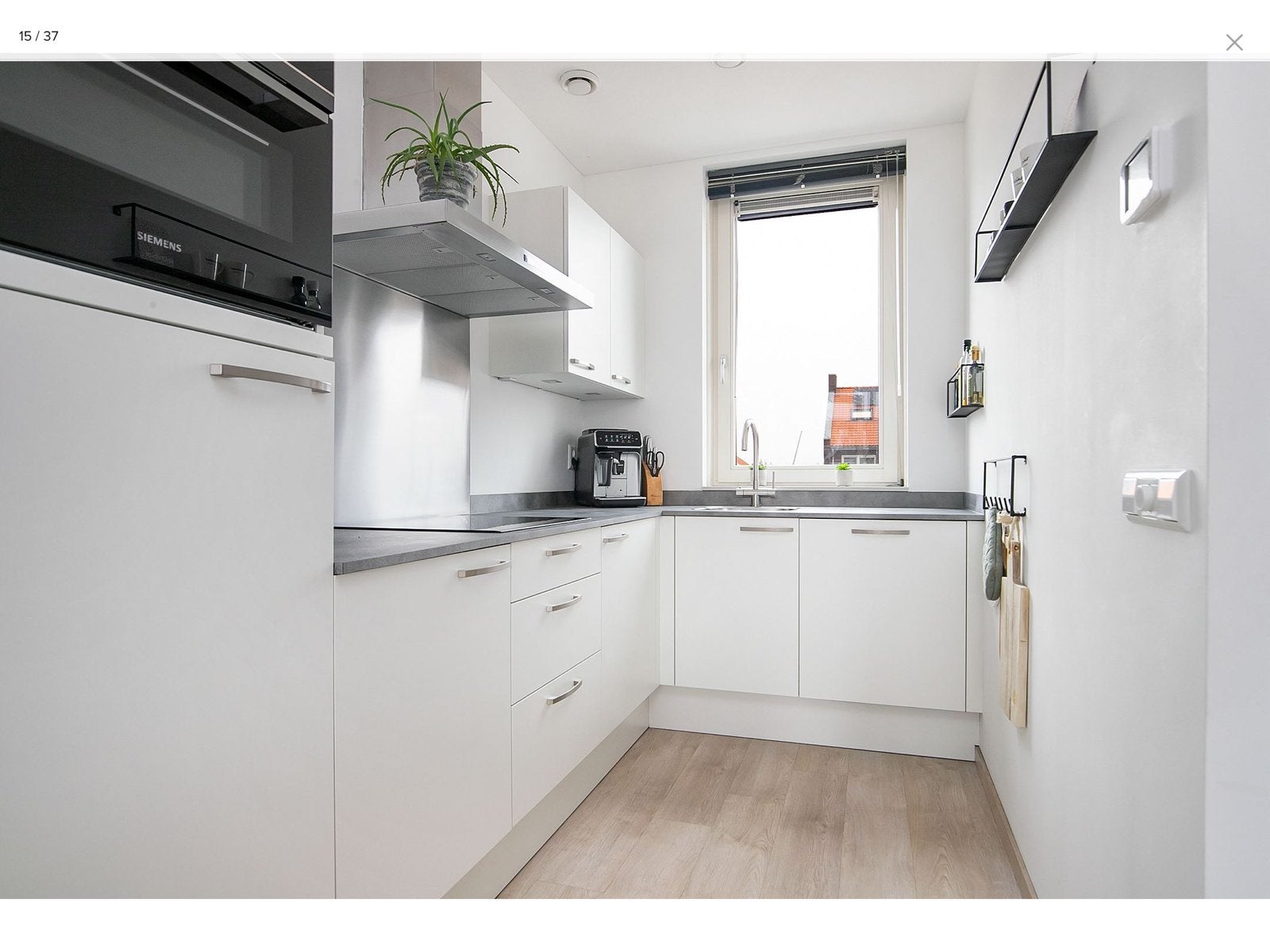 Bruynzeel Keuken 2019 + Luxe Siemens StudioLine Apparaten, Huis en Inrichting, Ophalen, Gebruikt, Wit, Hoekkeuken