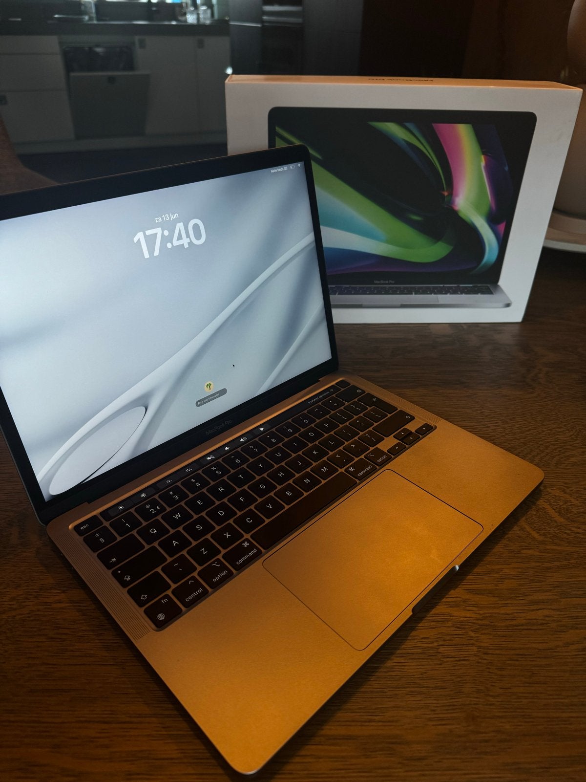MacBook Pro 13 inch - Zo goed als nieuw, MacBook Pro, 256 GB, 2 tot 3 Ghz, Qwerty