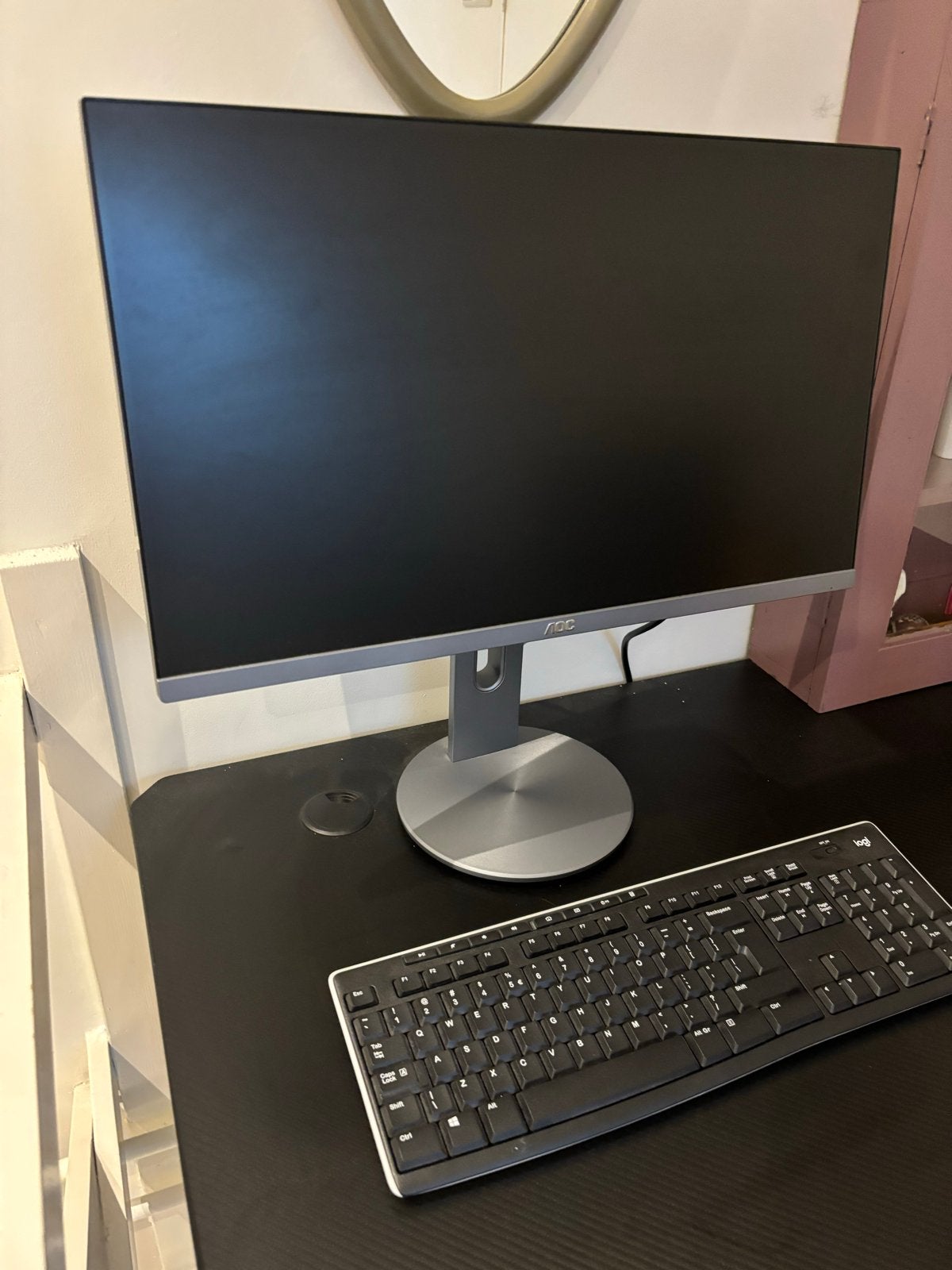 AOC 24 inch monitor (zo goed als nieuw) met toetsenbord, Computers en Software, Monitoren, Ophalen, Zo goed als nieuw, Full HD