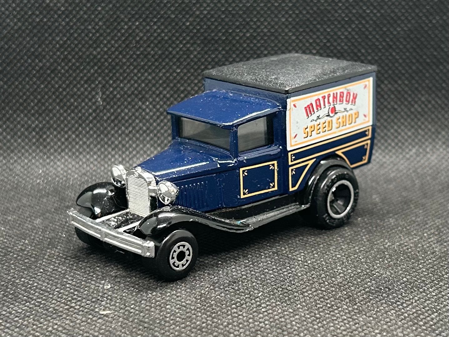 Matchbox Ford Model T 1:64, Verzenden, Zo goed als nieuw, Auto