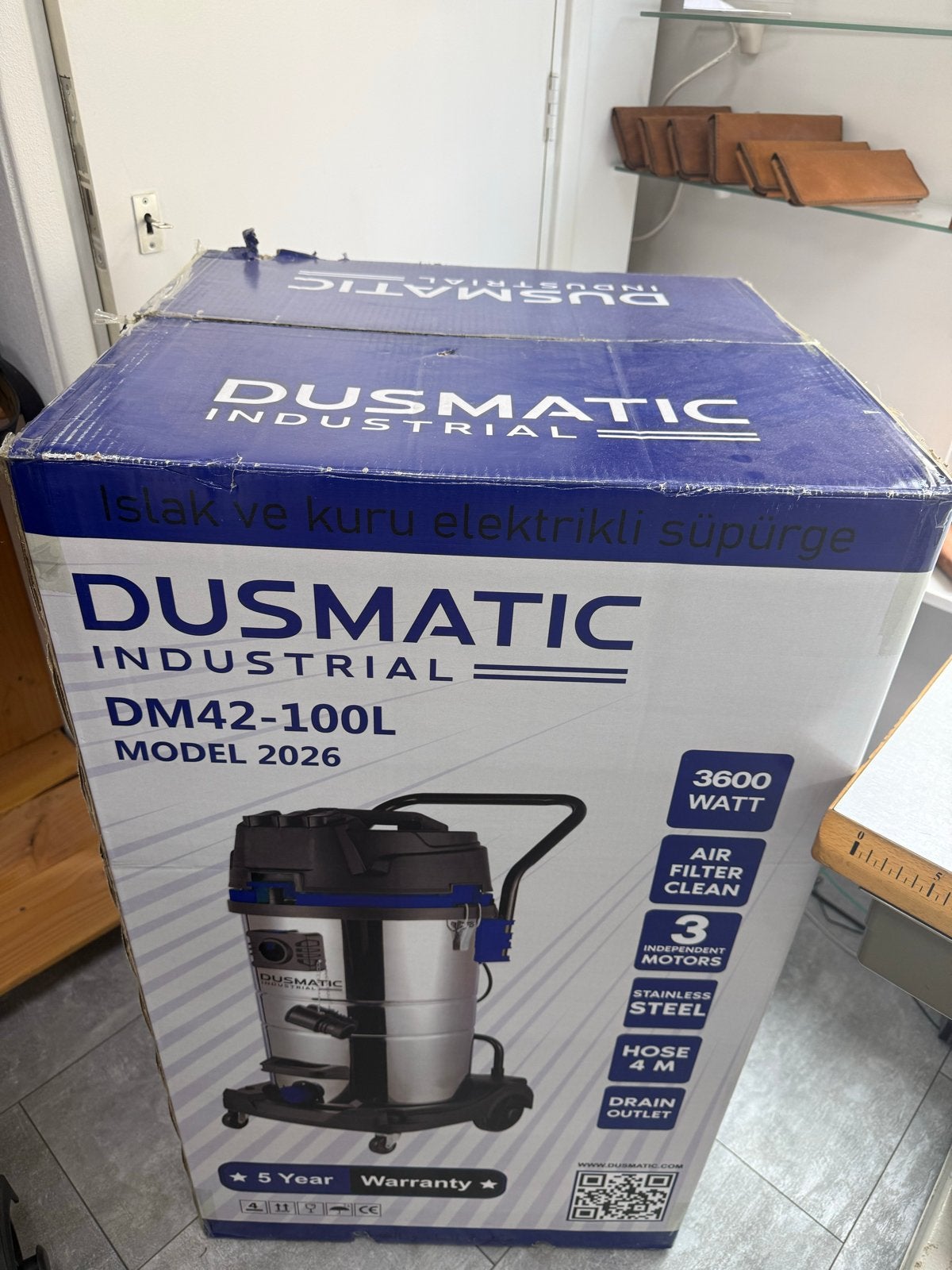 DUSMATIC Industriële Stofzuiger DM42-100L 3600W, Witgoed en Apparatuur, Stofzuigers, Nieuw, Ophalen of Verzenden, Industriële stofzuiger