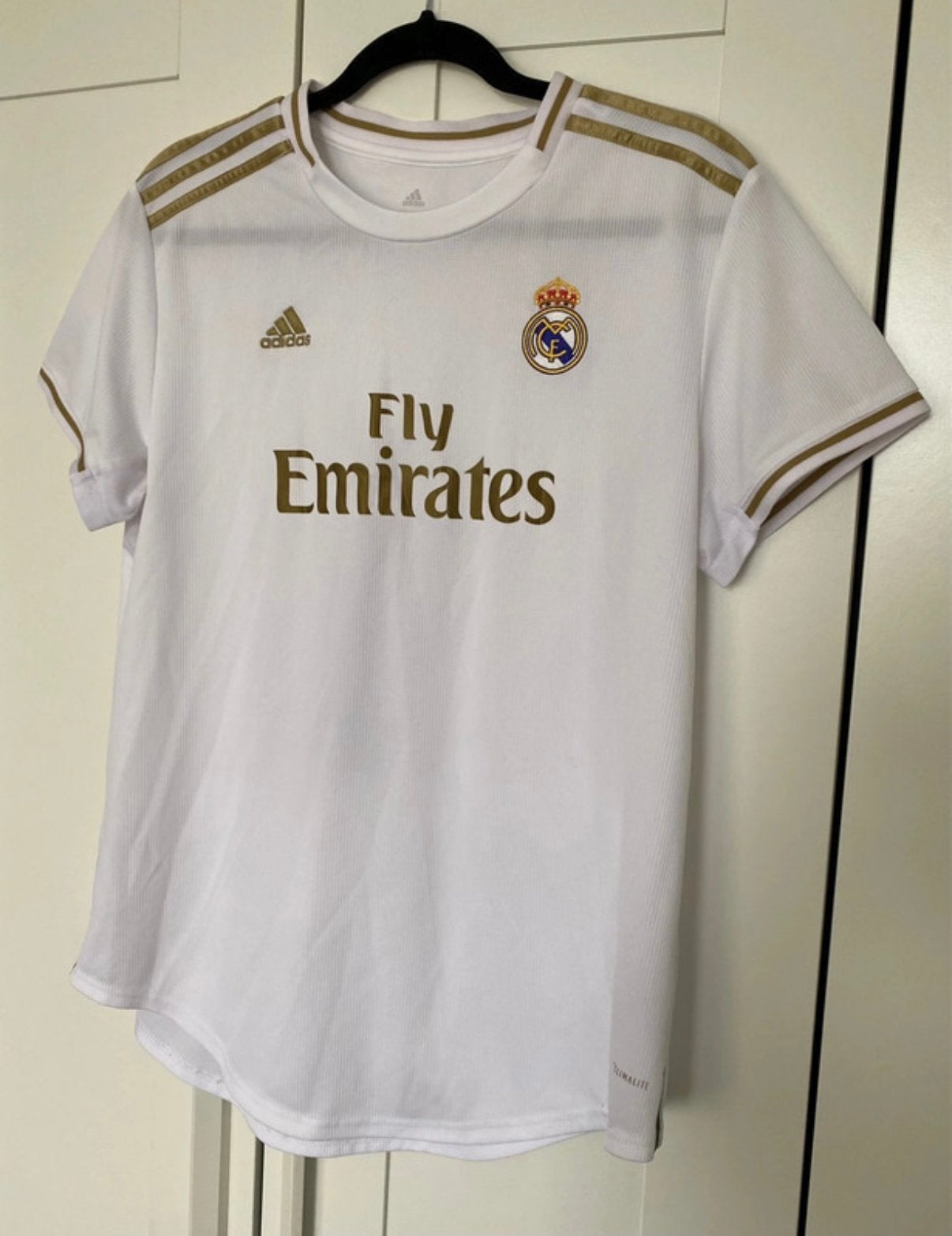 Adidas fly emirates real madrid shirt, wit met goud, nieuw, Ophalen of Verzenden, Nieuw, Maat 56/58 (XL), Wit