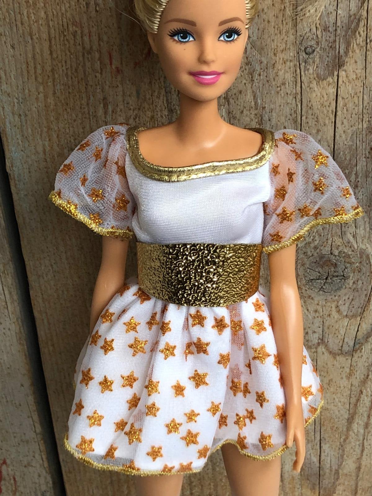 Wit goud jurk met sterren voor Barbie, Ophalen of Verzenden, Zo goed als nieuw, Barbie