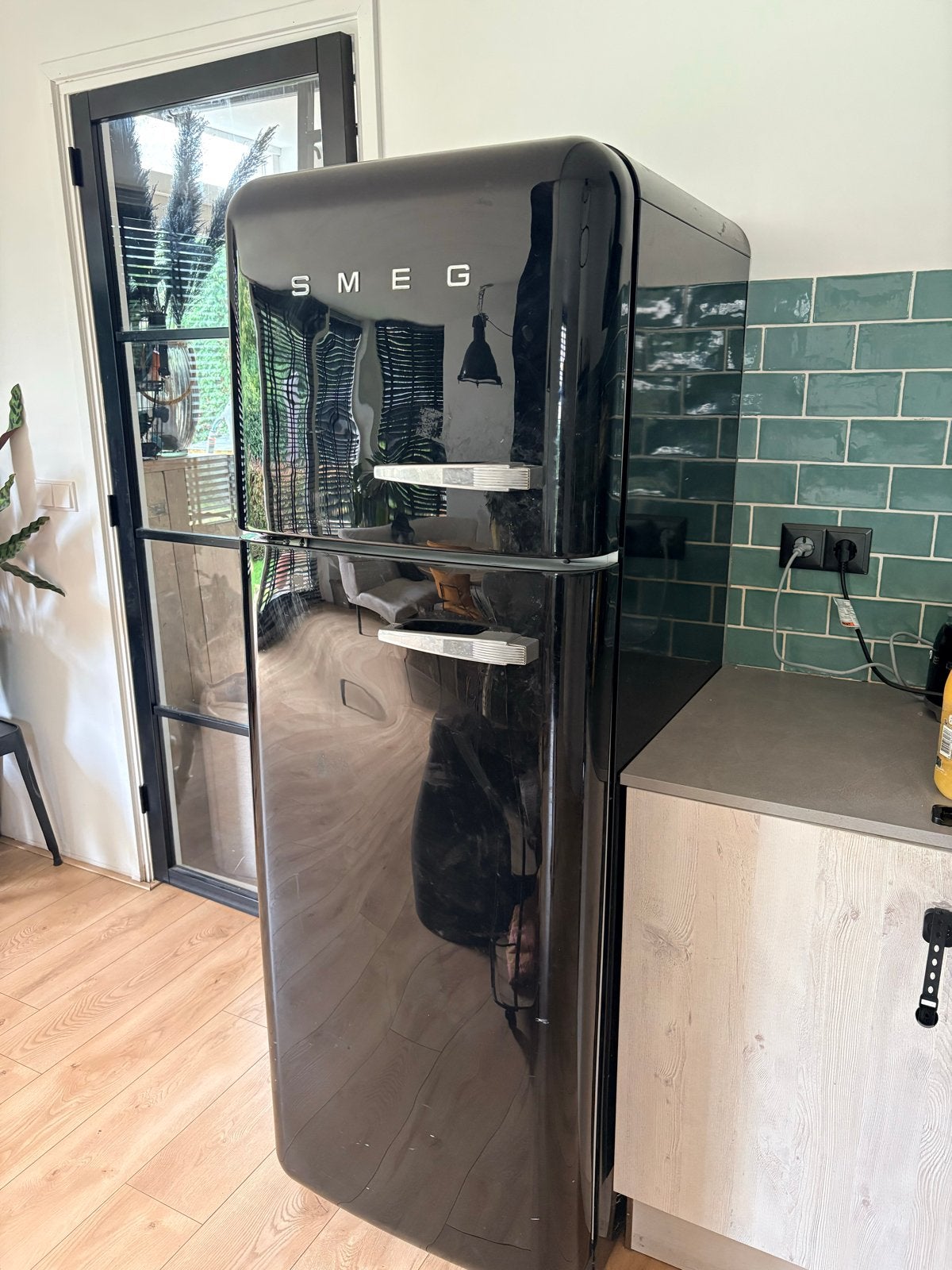 Smeg FAB30LBL3 Koelkast met vriesvak en snelkoellade, Ophalen, 200 liter of meer, 60 cm of meer, Met aparte vriezer