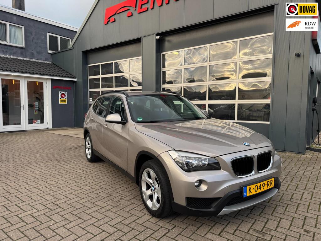 BMW X1 SDrive20i Business+/ Camera / Trekhaak ., Auto's, Euro 6, 4 cilinders, 184 pk, SUV of Terreinwagen