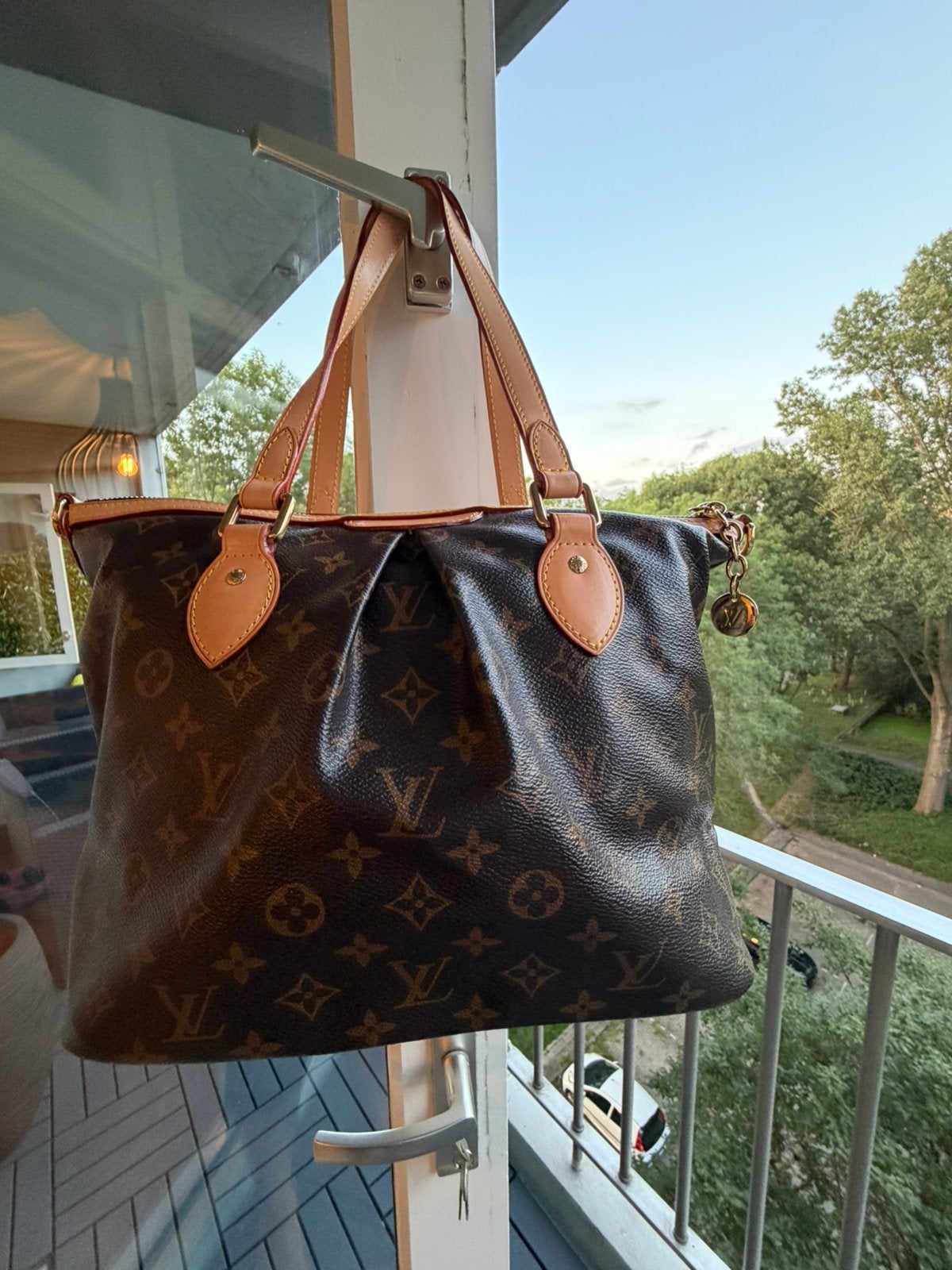 Louis Vuitton Palermo PM-handtas origineel, Ophalen of Verzenden, Zo goed als nieuw, Bruin, Handtas