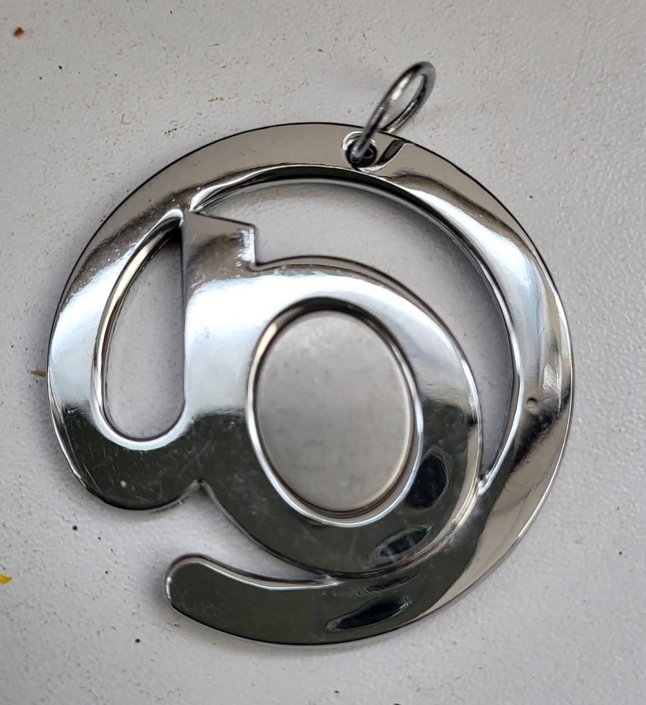Sleutelhanger met 'at' (@) symbool, Ophalen of Verzenden, Zo goed als nieuw, Overige typen