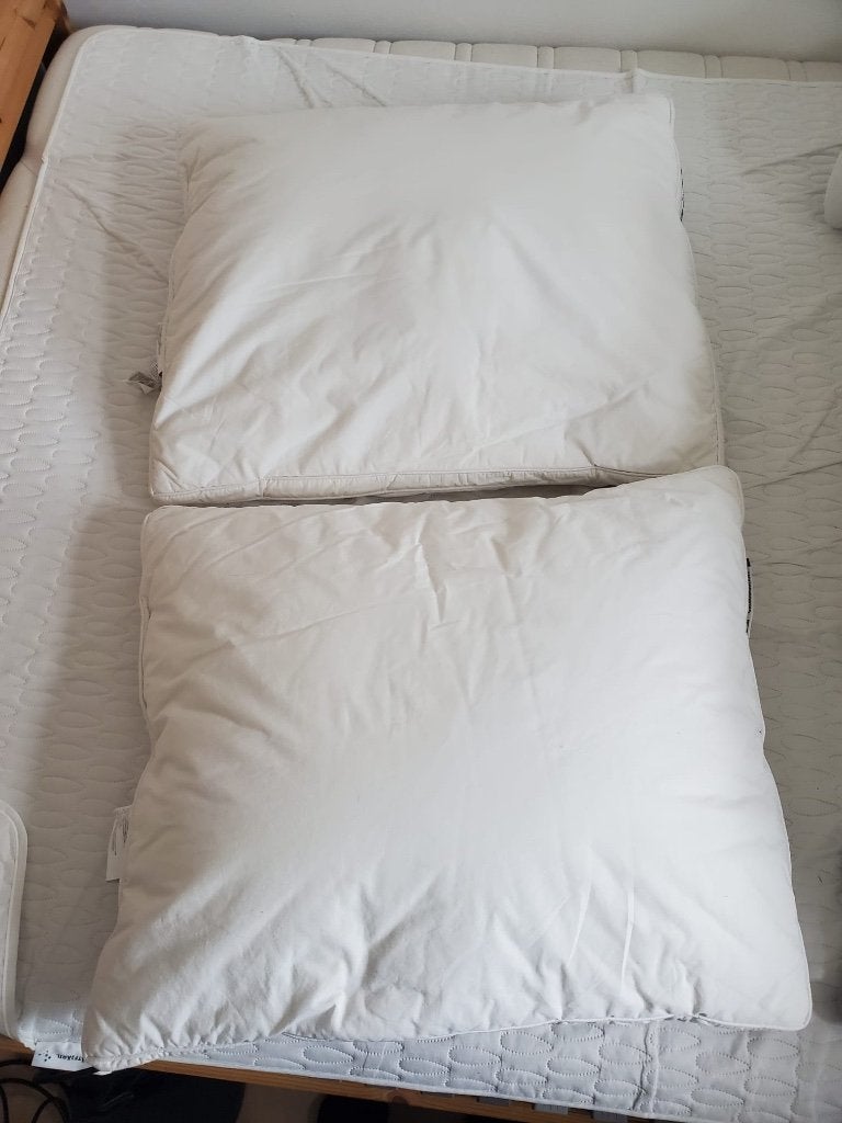 IKEA GRÖNAMARANT hoofdkussen hoog 60x70 cm - 2 stuks, Ophalen, Gebruikt, Wit, Tweepersoons