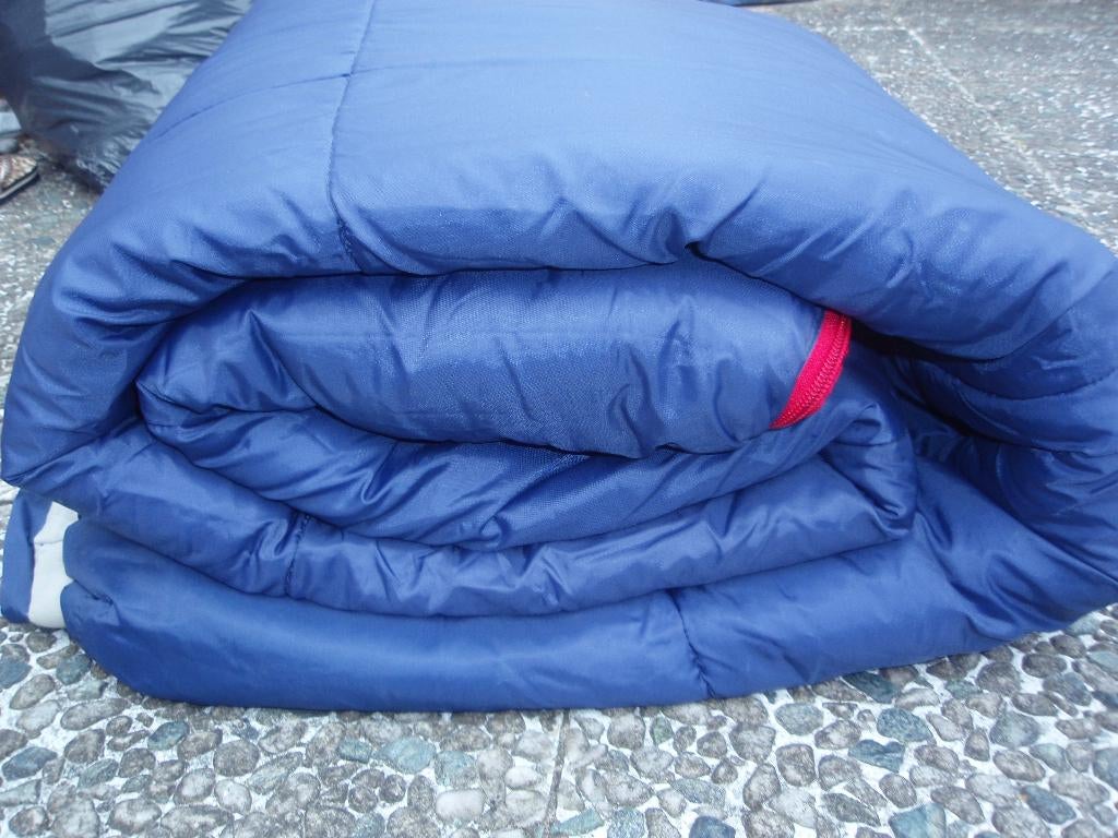 Trail adventure equipment - slaapzak, Caravans en Kamperen, Slaapzakken, Ophalen, Zo goed als nieuw