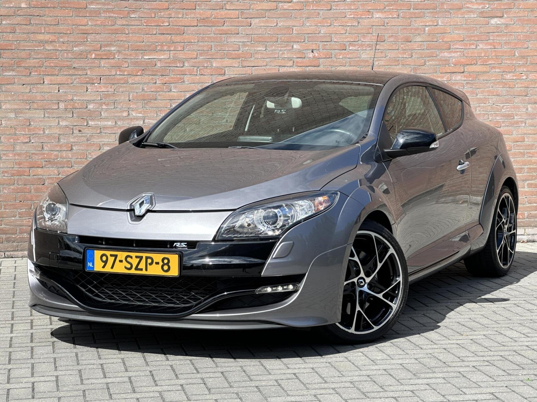 Renault Megane Coupé 2.0 RS Turbo 250 1e Eigenaar - 55DKM -, Auto's, Renault, Voorwielaandrijving, Gebruikt, Zwart, 4 cilinders