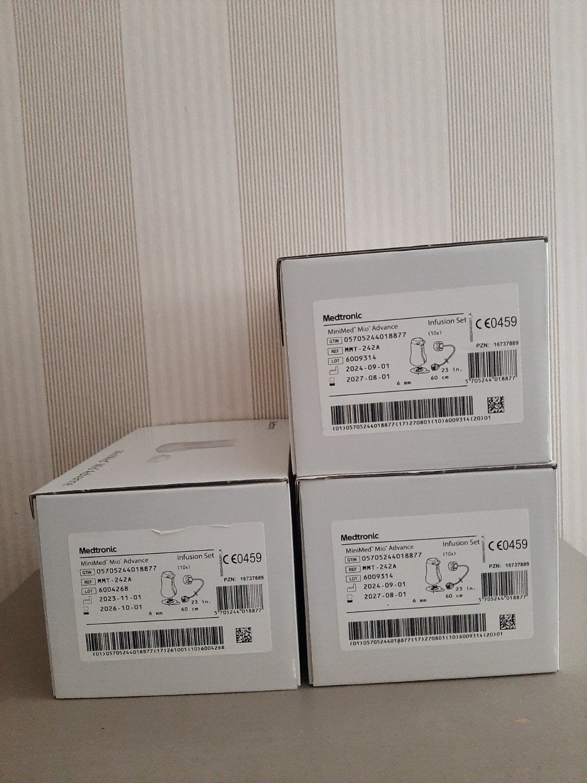 Medtronic minimed Mio Advance 6mm 60 cm 3 dozen nieuw!, Diversen, Verpleegmiddelen, Ophalen of Verzenden, Nieuw