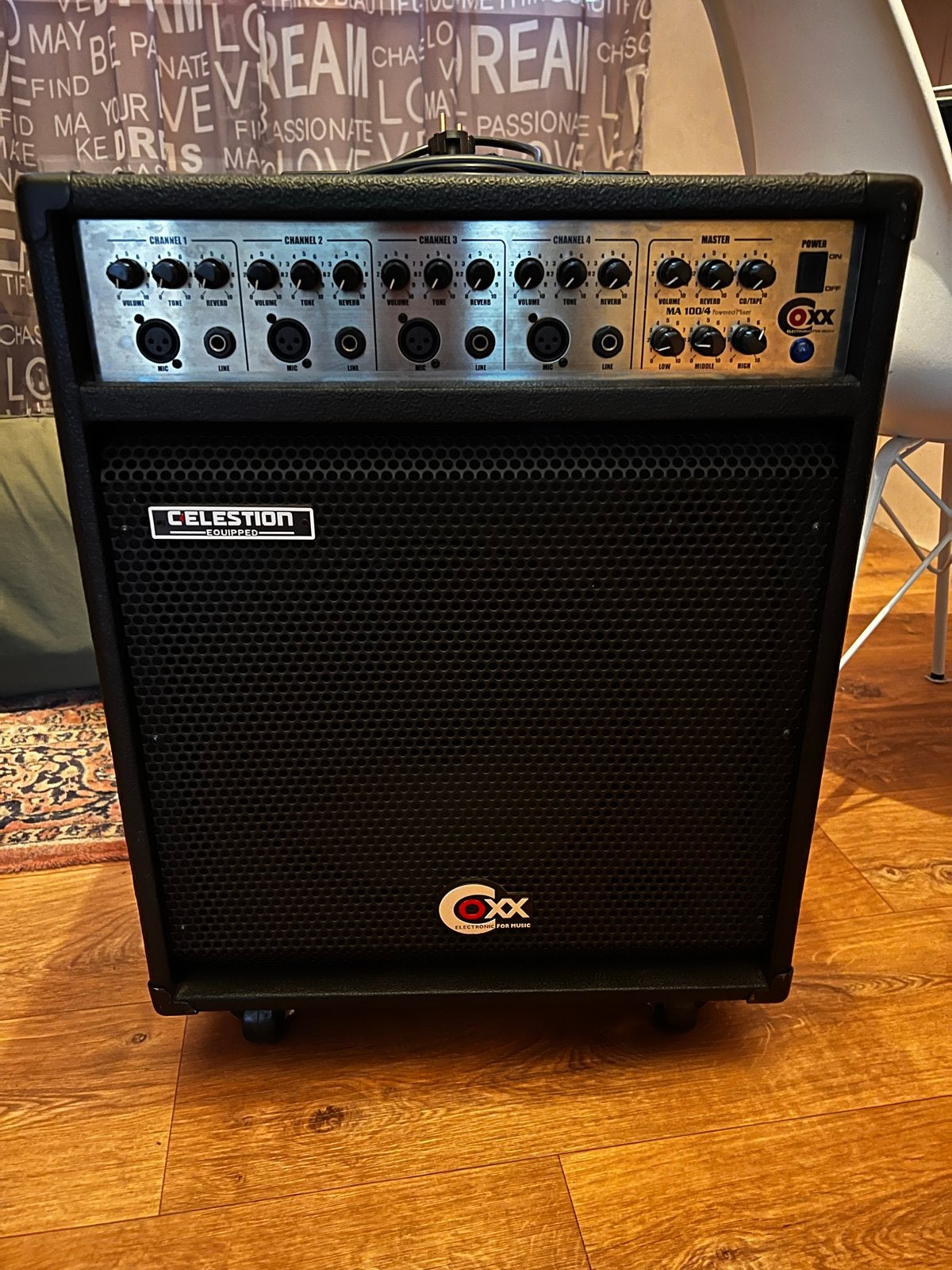 OXX MA 100/4 Gitaarversterker met Celestion Speaker, Ophalen of Verzenden, Zo goed als nieuw, Gitaar, 100 watt of meer