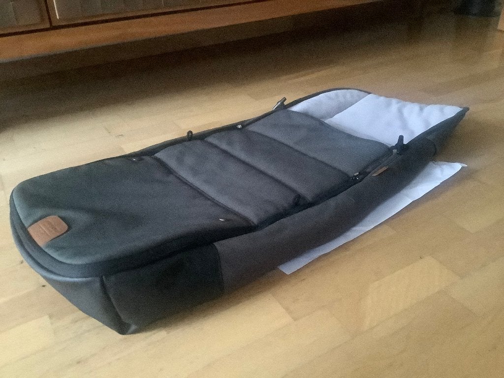 Mutsy Nio voetenzak kinderwagen of buggy ~Pine Green, Kinderen en Baby's, Buggy's, Ophalen, Zo goed als nieuw, Voetenzak