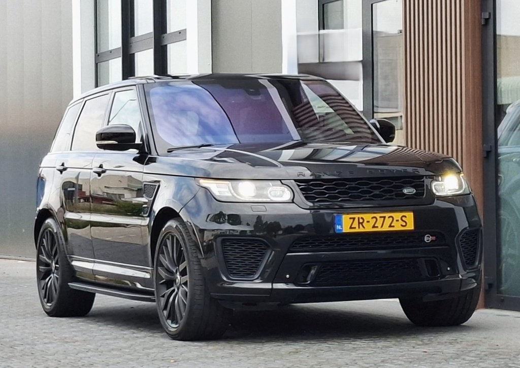 Range Rover Sport 5.0 V8 SVR l Black optic l 22inch l Sidest, Automaat, Sound system, 3000 kg, Zwart