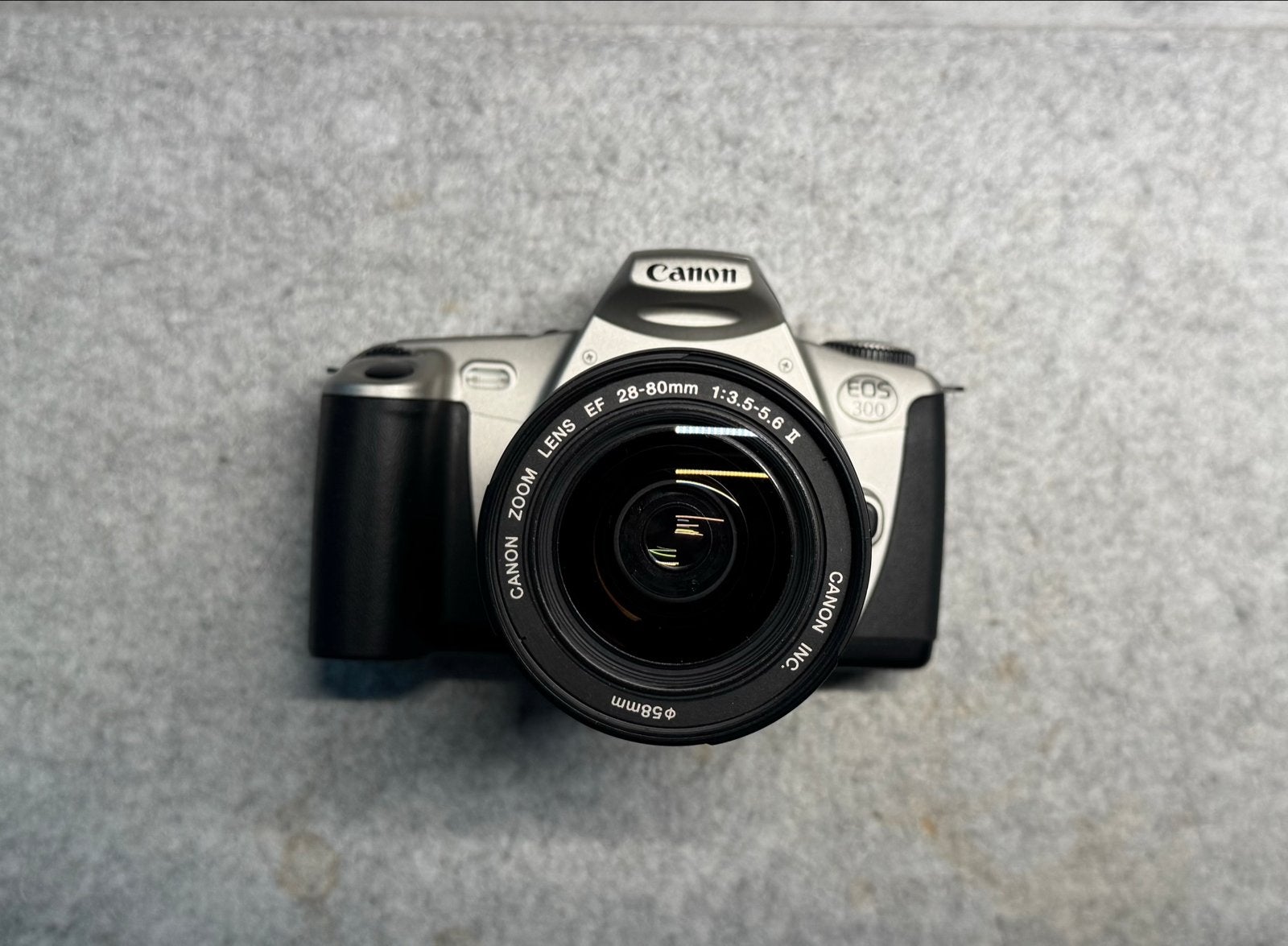 Canon EOS 300, Audio, Tv en Foto, Fotocamera's Analoog, Ophalen of Verzenden, Zo goed als nieuw, Spiegelreflex, Canon