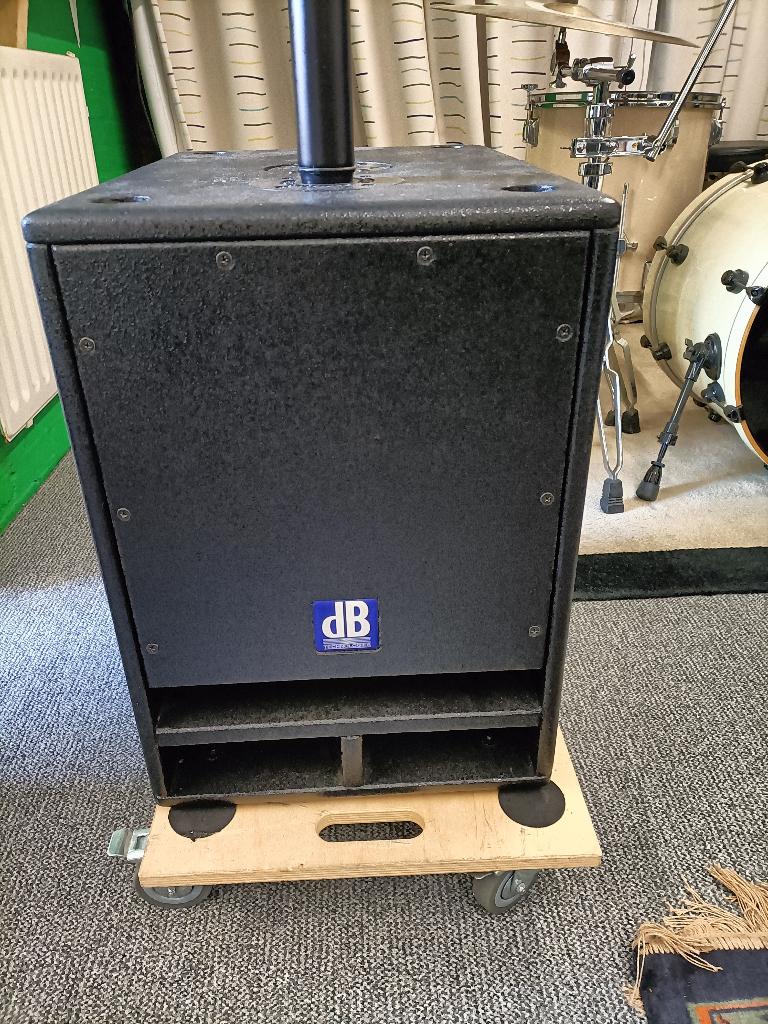 Subwoofer dB Opera 12