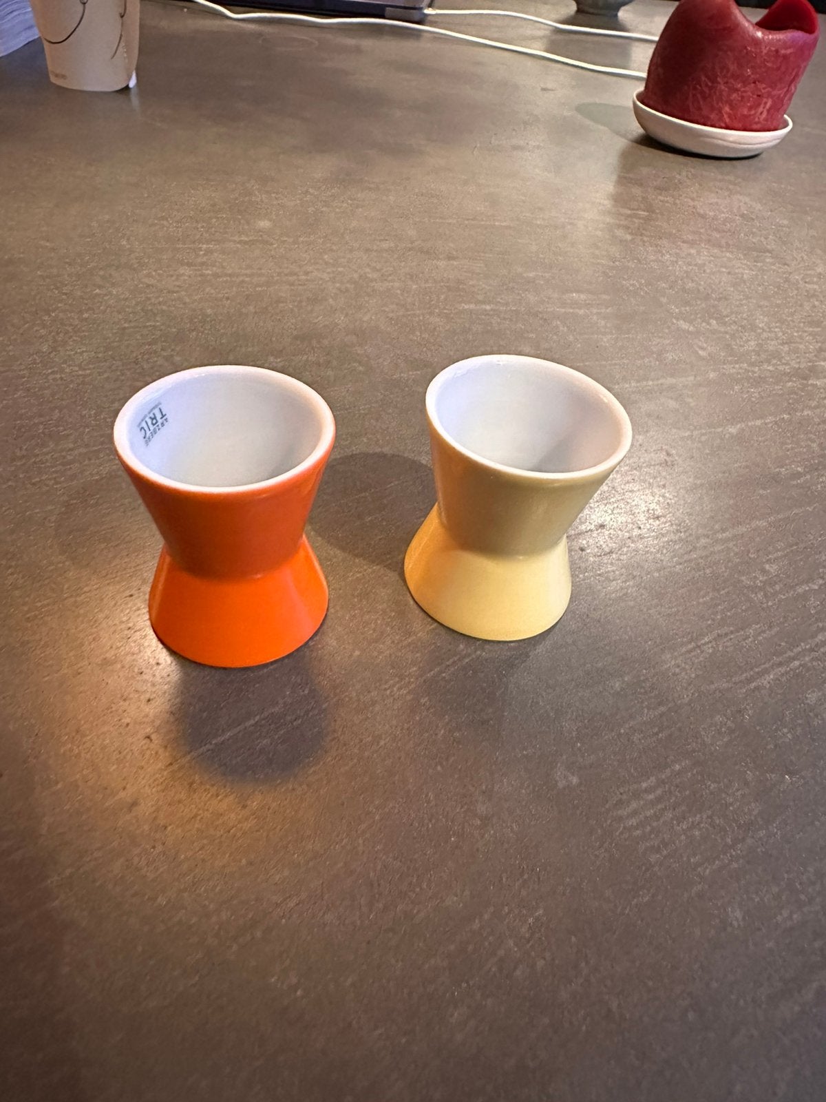 2 eierdopjes arzberg TRIC, Ophalen, Zo goed als nieuw, Oranje, Overige typen