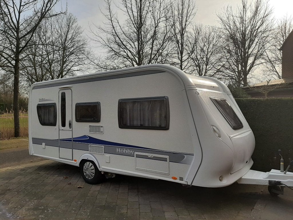 Hobby Excellent 495 UL met stalling., Rondzit, Hobby, 7 tot 8 meter, Particulier