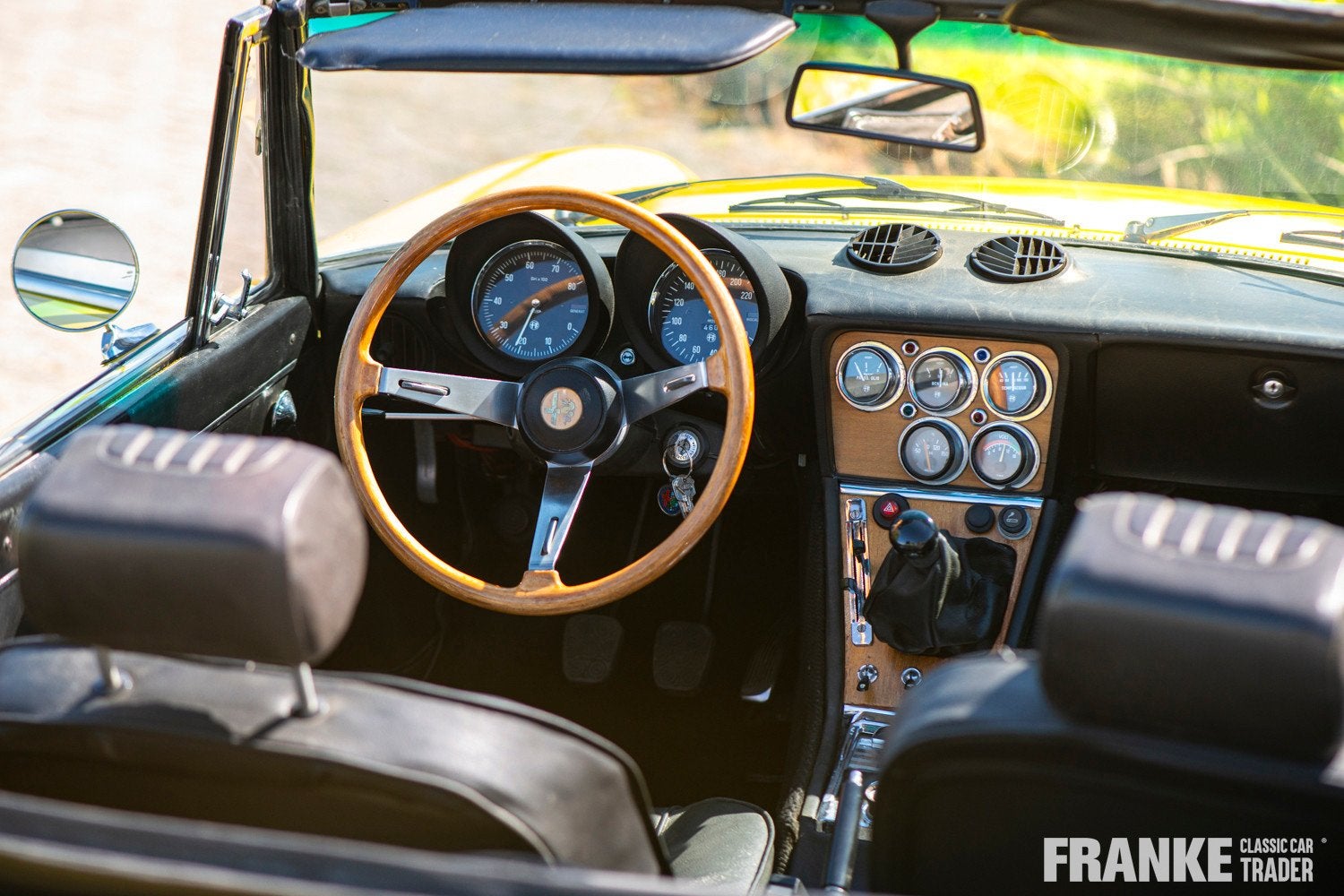 Alfa Romeo SPIDER 1600 Veloce stijl, Achterwielaandrijving, Gebruikt, Zwart, Cabriolet
