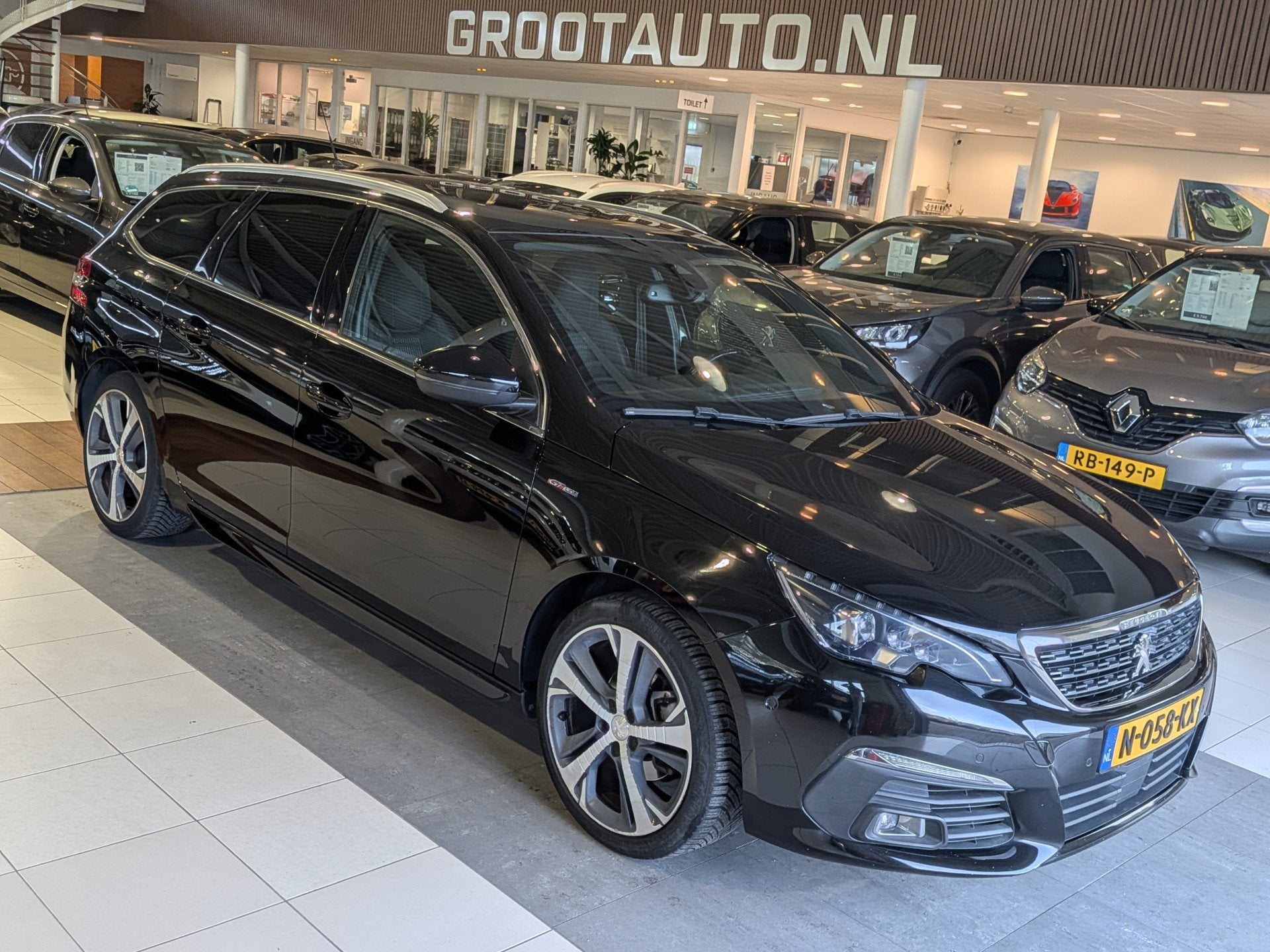 Peugeot 308 SW 1.2 PureTech GT-line Automaat Panoramadak, Ai, Auto's, Stof, Gebruikt, 1199 cc, Zwart