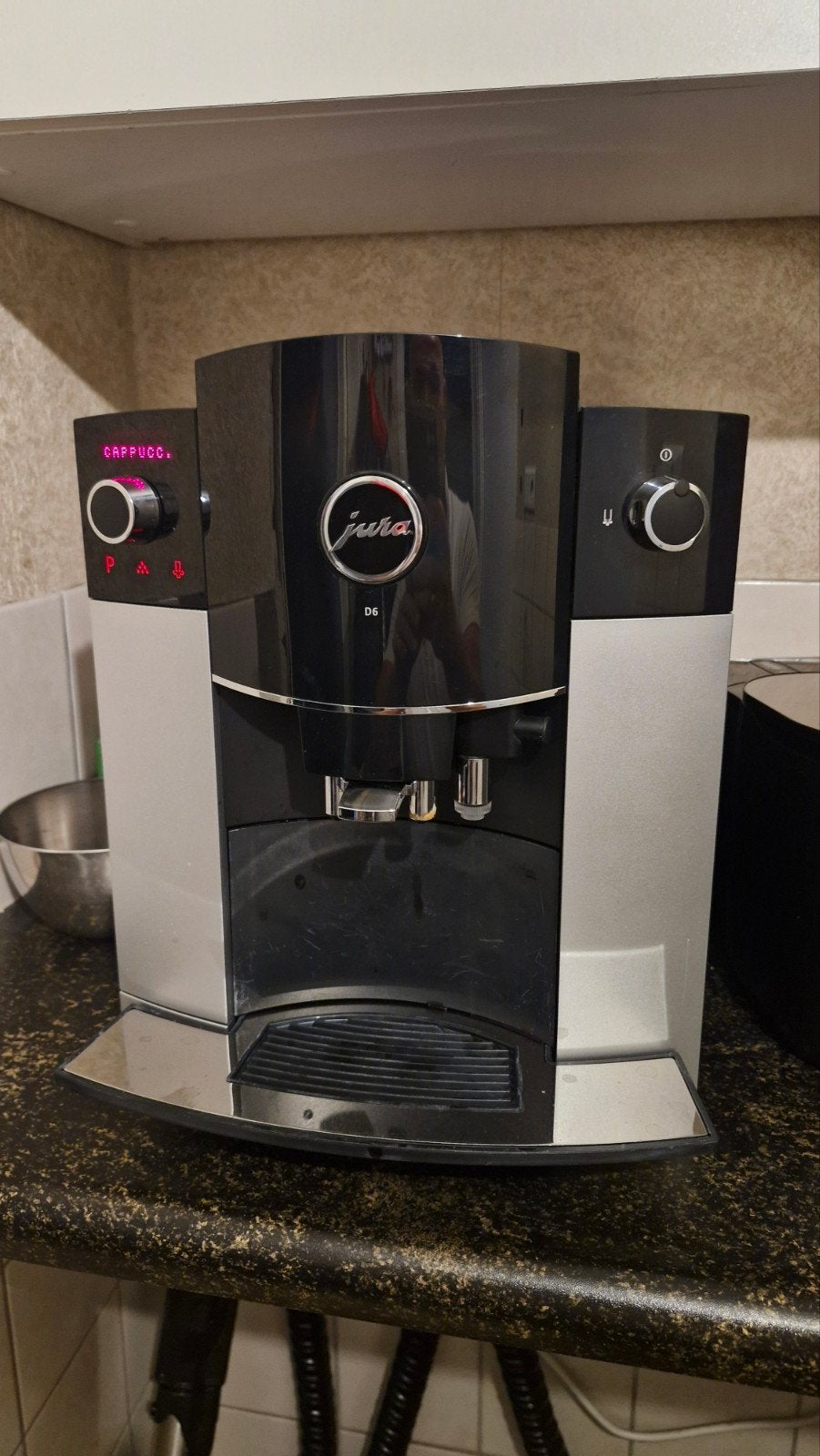 Jura D6 Koffiemachine, Gebruikt, Koffiemachine, 4 tot 10 kopjes, Afneembaar waterreservoir