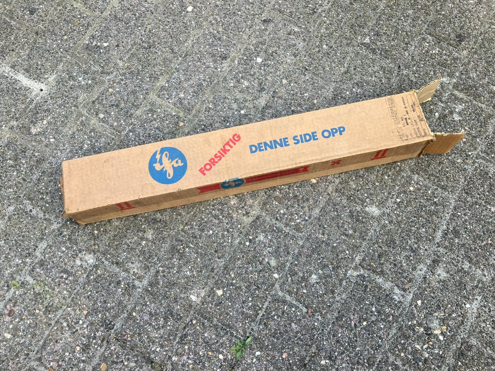 Mooie lamp, Ophalen, Nieuw