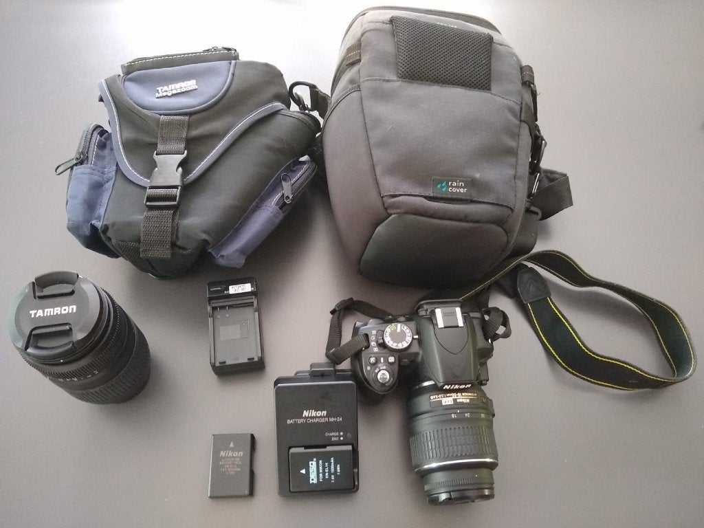 Nikon D3100 + Tamron 70-300 lens, Audio, Tv en Foto, Fotografie | Lenzen en Objectieven, Ophalen, Zo goed als nieuw, Tamron, Telelens