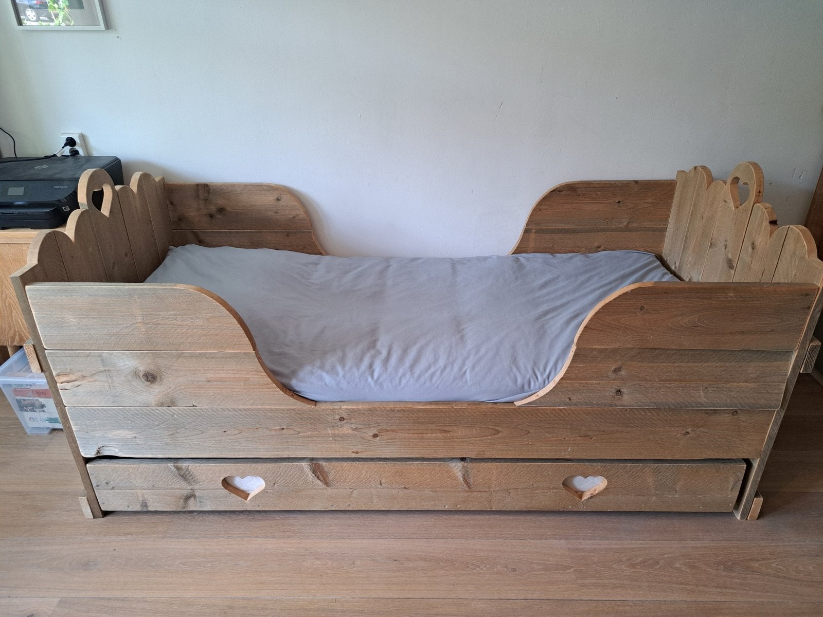 Steigerhouten bed met uitschuifbaar logeerbed, Ophalen, Gebruikt, 90 cm, Eenpersoons