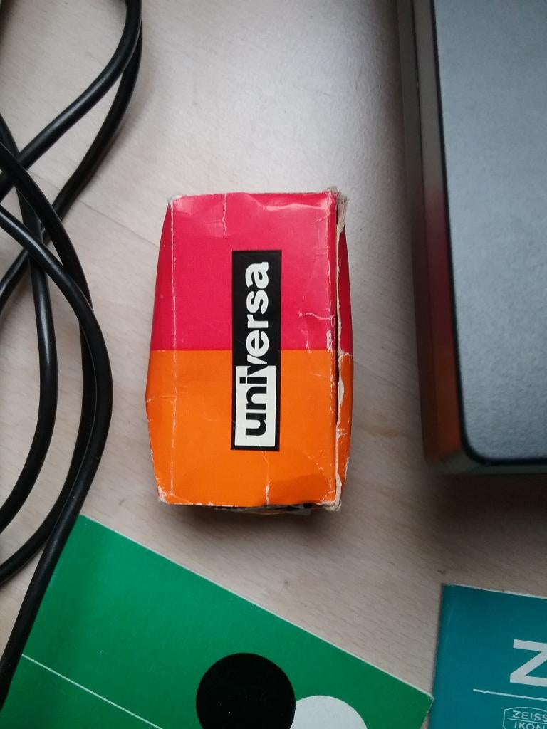 Diaprojector, Audio, Tv en Foto, Diaprojectors, Ophalen of Verzenden, Zo goed als nieuw