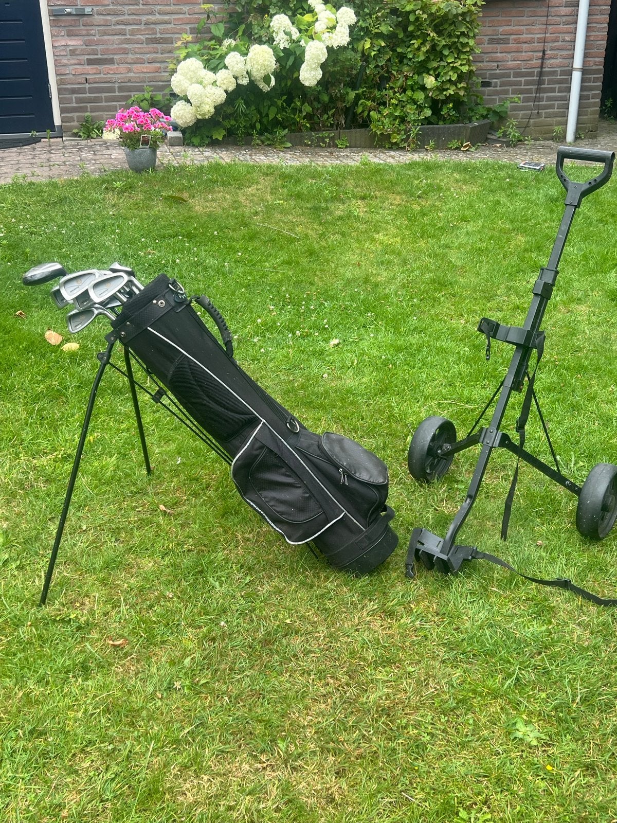 Golfset met tas en trolley - Compleet en Gebruikt, Sport en Fitness, Ophalen of Verzenden, Gebruikt, Set, Overige merken