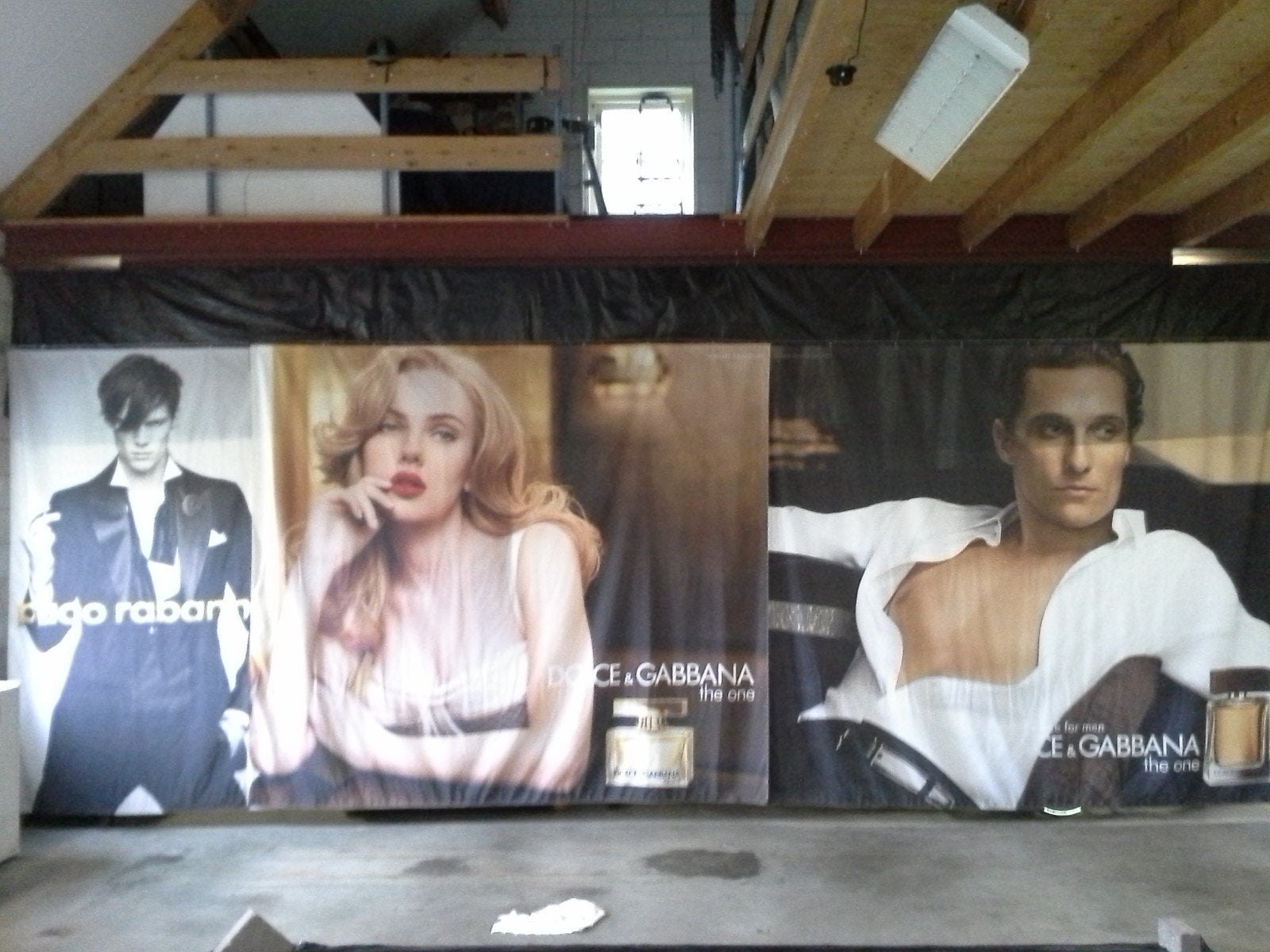 Grote Reclamebanners: o.a. Paco Rabanne & Dolce & Gabbana, Verzamelen, Ophalen, Gebruikt, Reclamebord