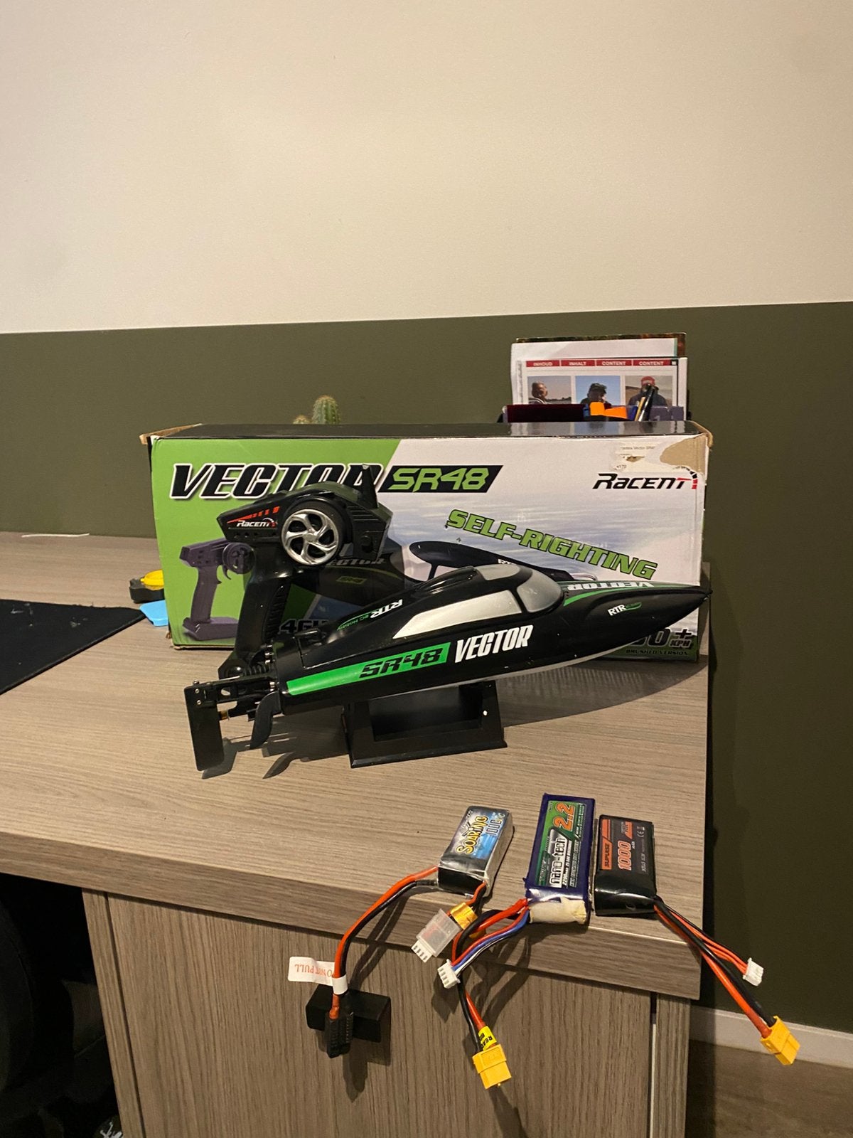 RC boot Vector sr 48 RTR, Ophalen of Verzenden, Zo goed als nieuw