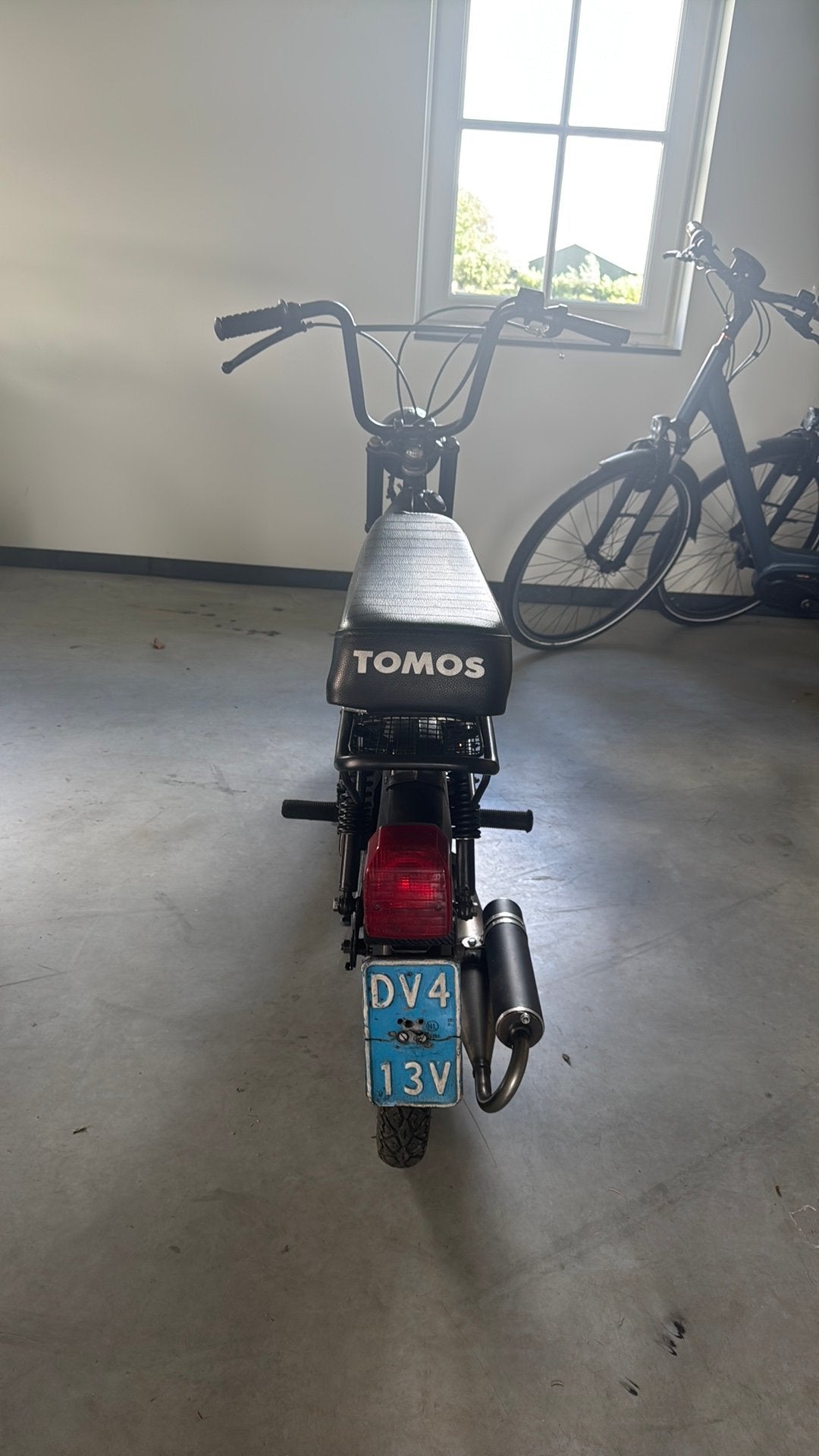 Tomos 65cc, Fietsen en Brommers, Brommers | Tomos, Ophalen, Zo goed als nieuw, Maximaal 45 km/u, Standard