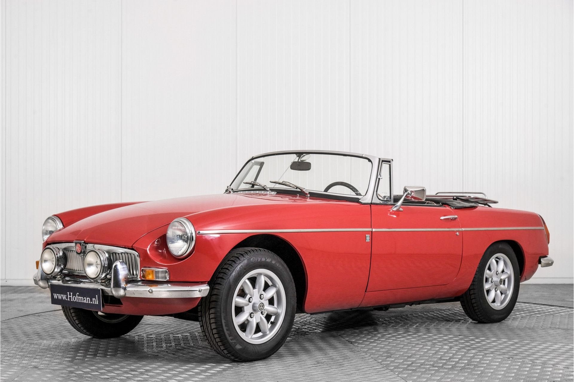 MG B 1.8 Roadster (bj 1971), Auto's, B, Achterwielaandrijving, Gebruikt, 4 cilinders