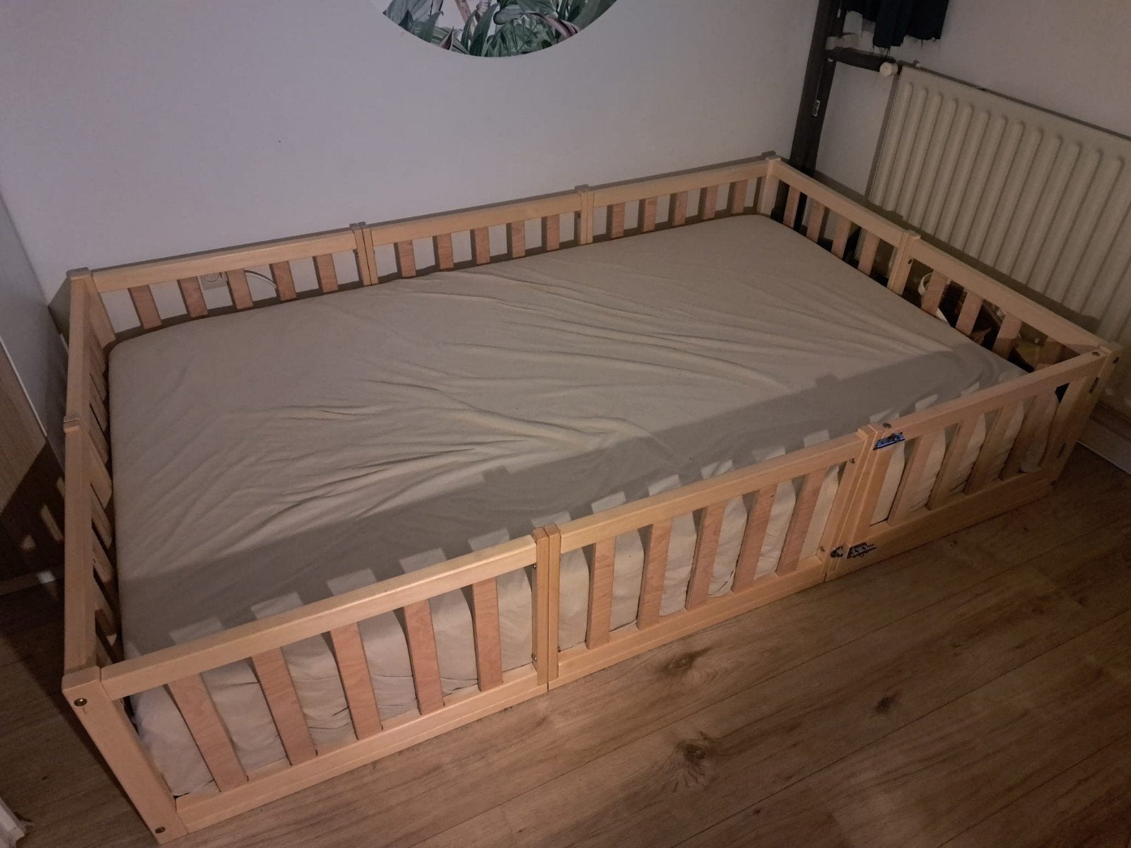 Montessori vloerbed 120x200 cm  voor baby/peuter/kleute, Ophalen, Zo goed als nieuw, Overige typen