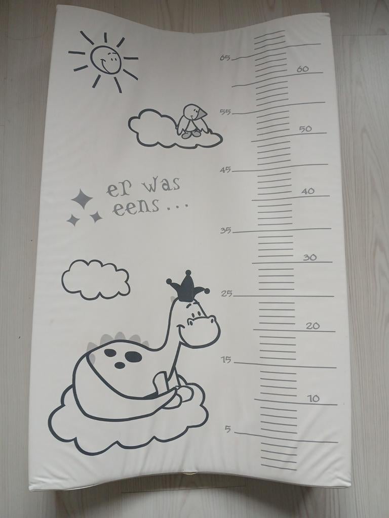 Aankleedkussen met leuke print en meetlint, Gebruikt, Aankleedkussen, Standaard, Ophalen