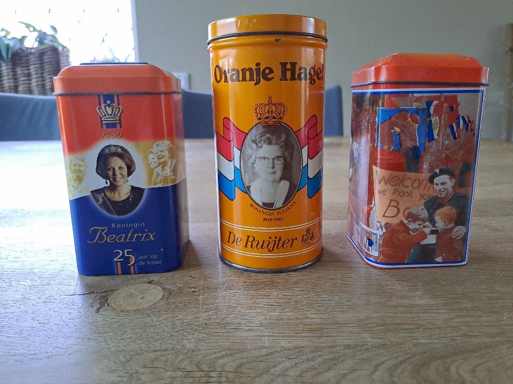 BLIKJES. DE RUIJTER 3 STUKS. KONINKLIJK HUIS., Verzamelen, Blikken, Ophalen of Verzenden, Gebruikt, Overige