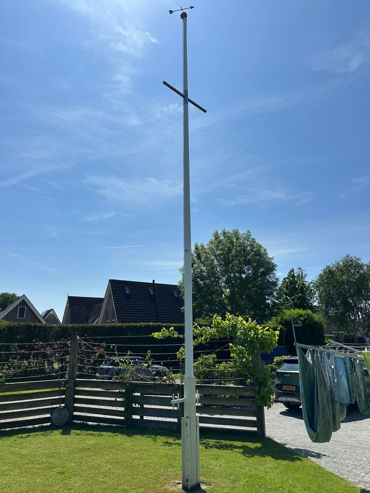 Vlaggenmast met kopere windvaan, Ophalen, Gebruikt