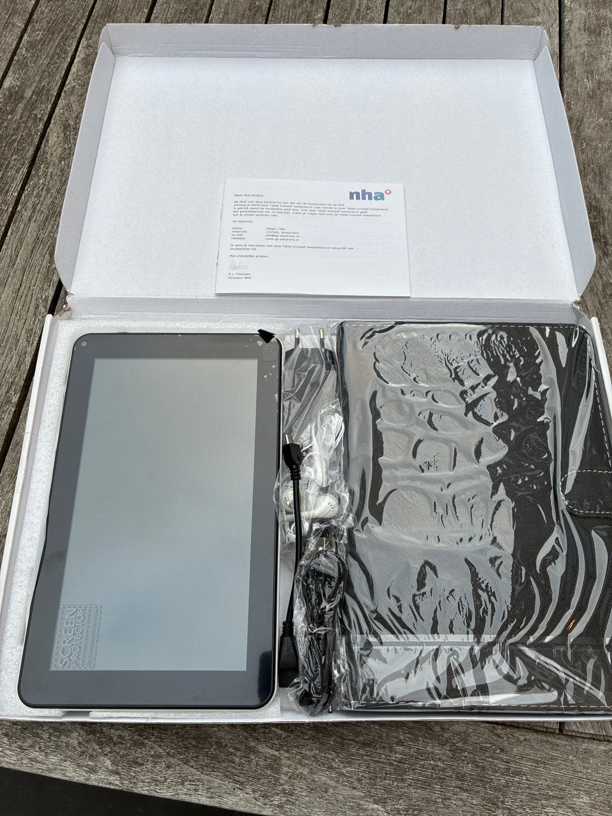 NHA Tablet inclusief toetsenbord - Nieuw in doos, Usb-aansluiting, 32 GB, 8 inch, Nieuw