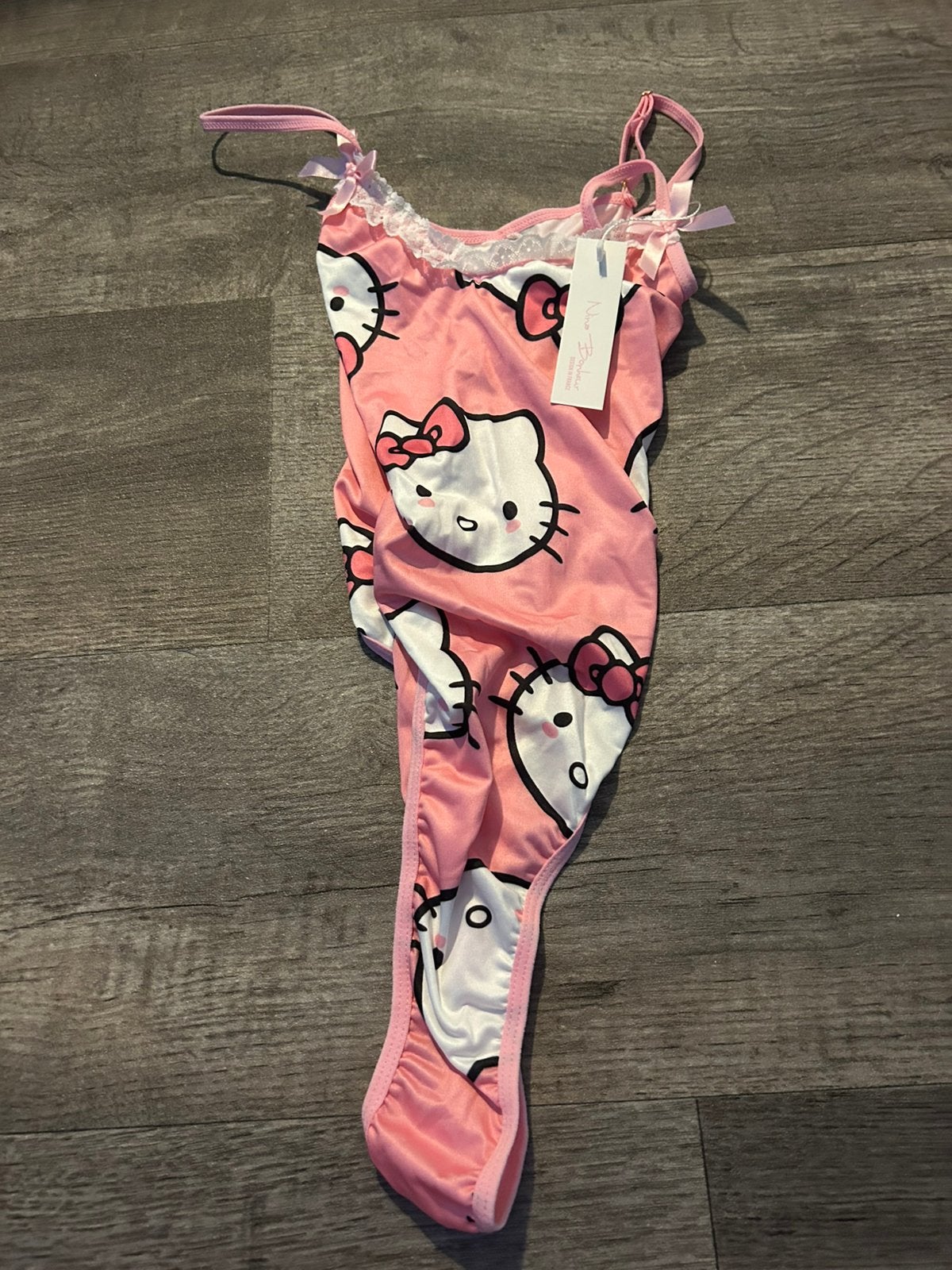 Hello Kitty body lichtroze, maat M, Ophalen of Verzenden, Roze, Body of Korset