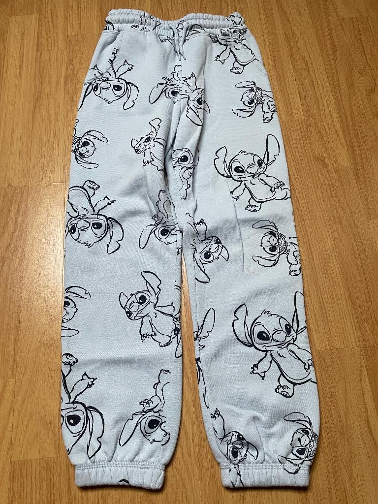 Primark joggingbroek lichtblauw Stitch maat 146, Broek, Gebruikt, Meisje, Ophalen of Verzenden