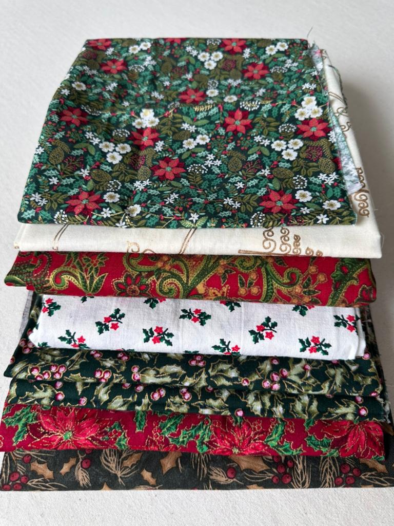 Collectie traditionele kerst (quilt) stoffen, Hobby en Vrije tijd, Nieuw, Ophalen of Verzenden, 30 tot 120 cm, Katoen