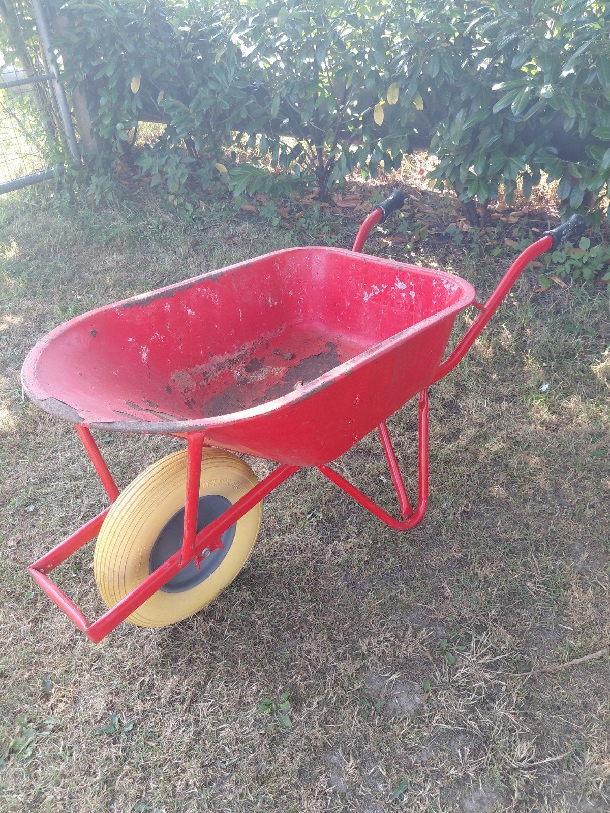 Kelfort kruiwagen bakwagen weinig gebruikt, Ophalen